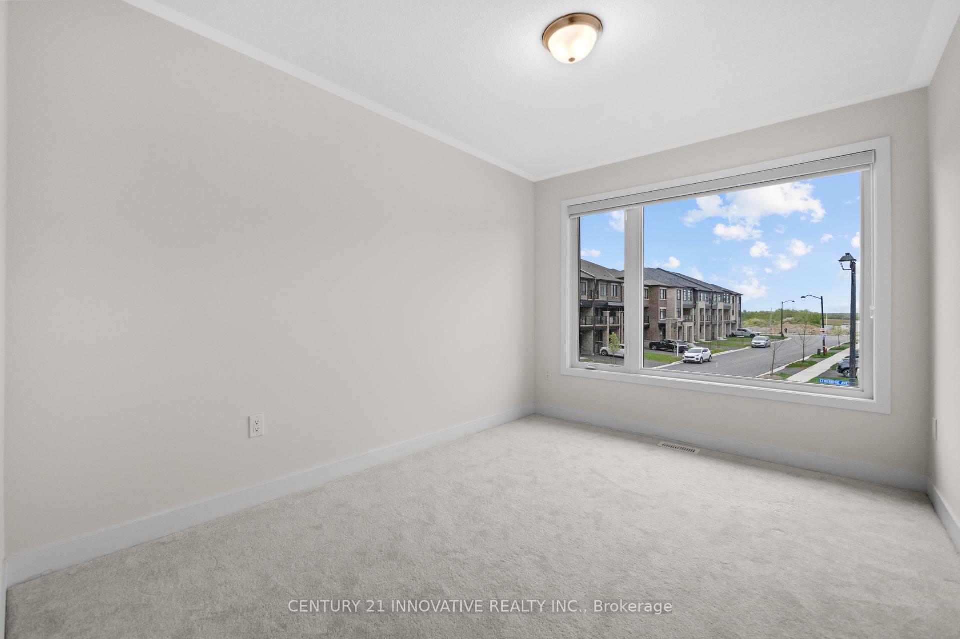 Photo 29 of 641 Etheridge Avenue E, Milton, Cobban — HOMEH