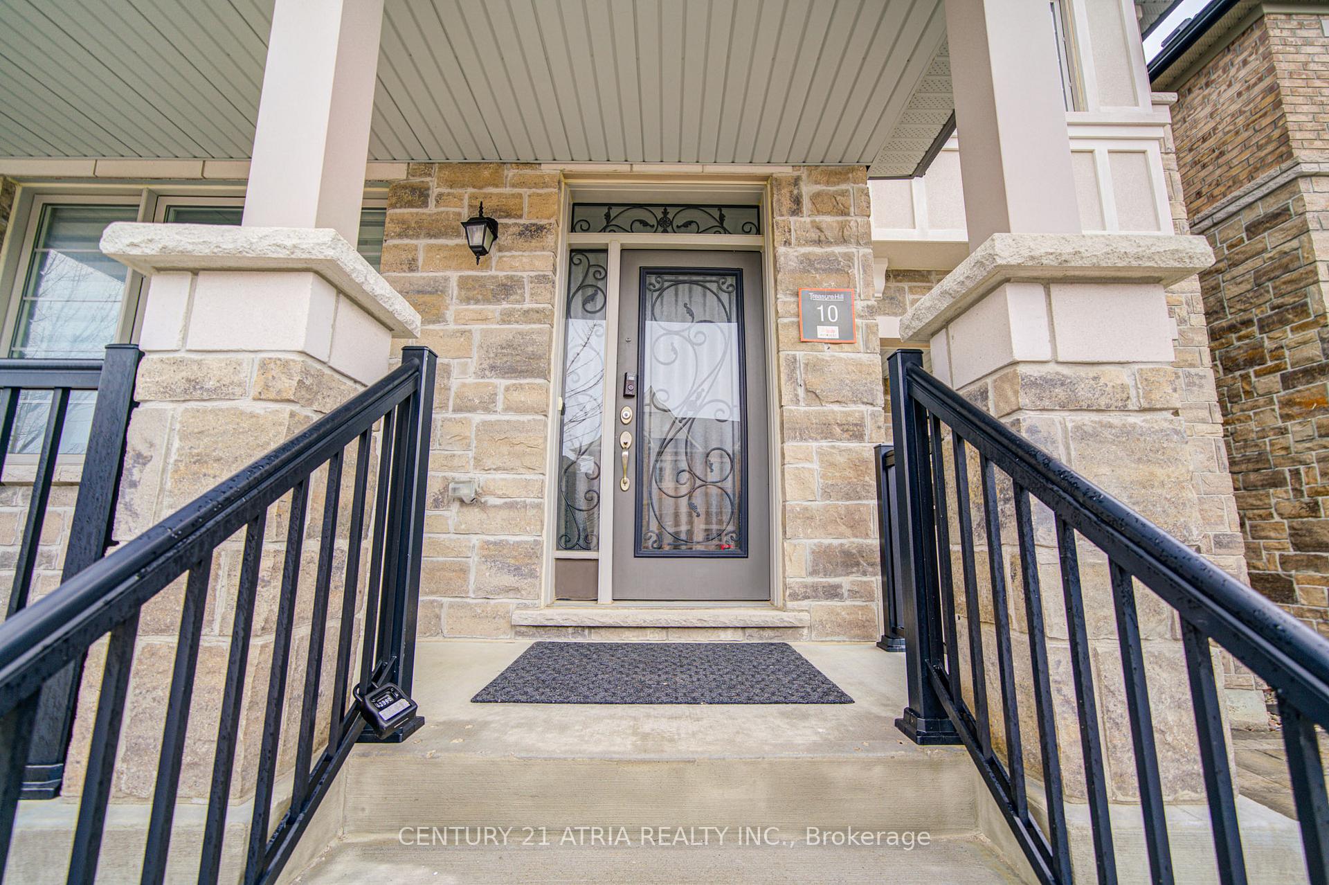Photo 4 of 75 Collier Crescent, Markham, Wismer — HOMEH