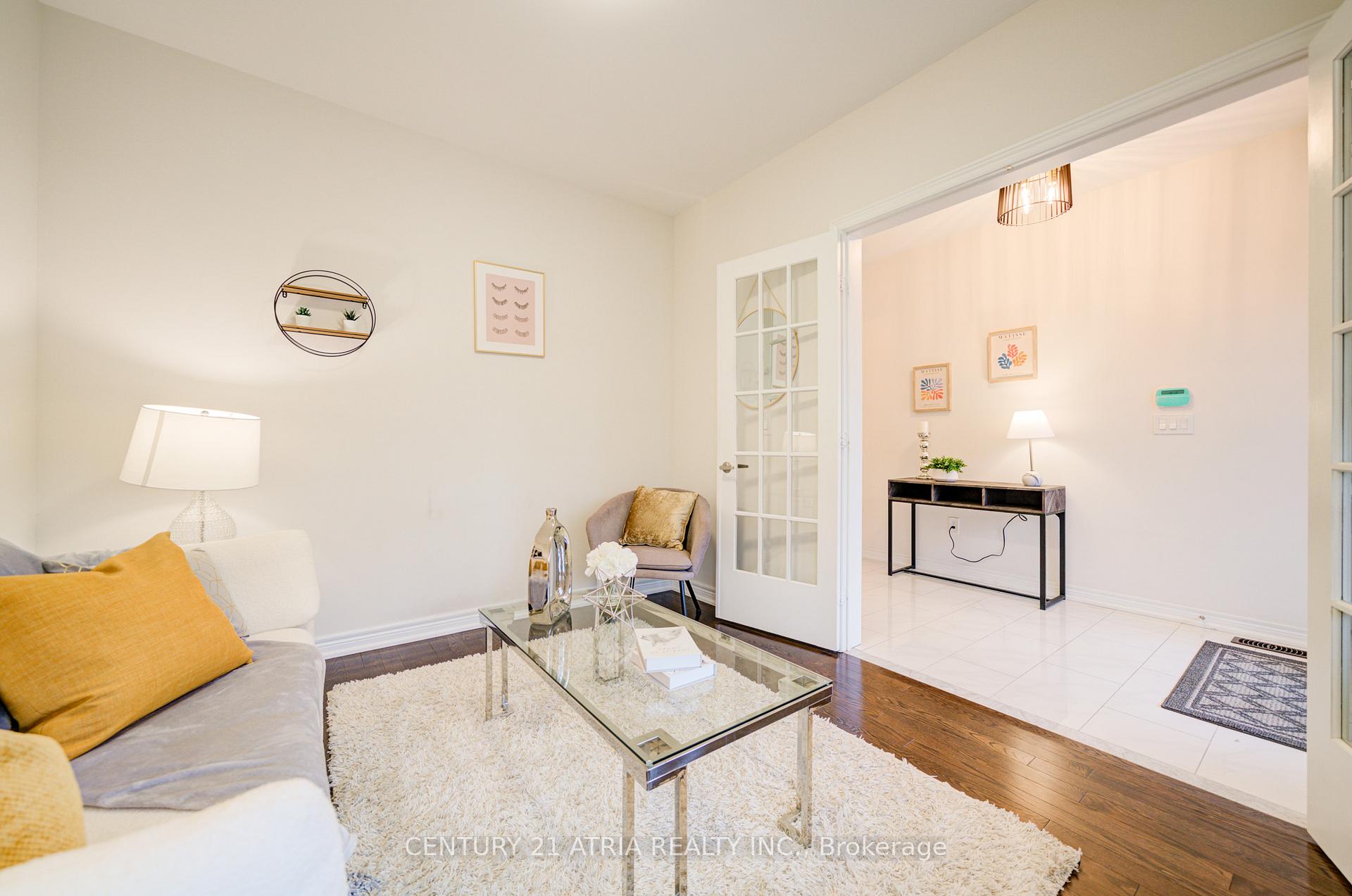 Photo 7 of 75 Collier Crescent, Markham, Wismer — HOMEH