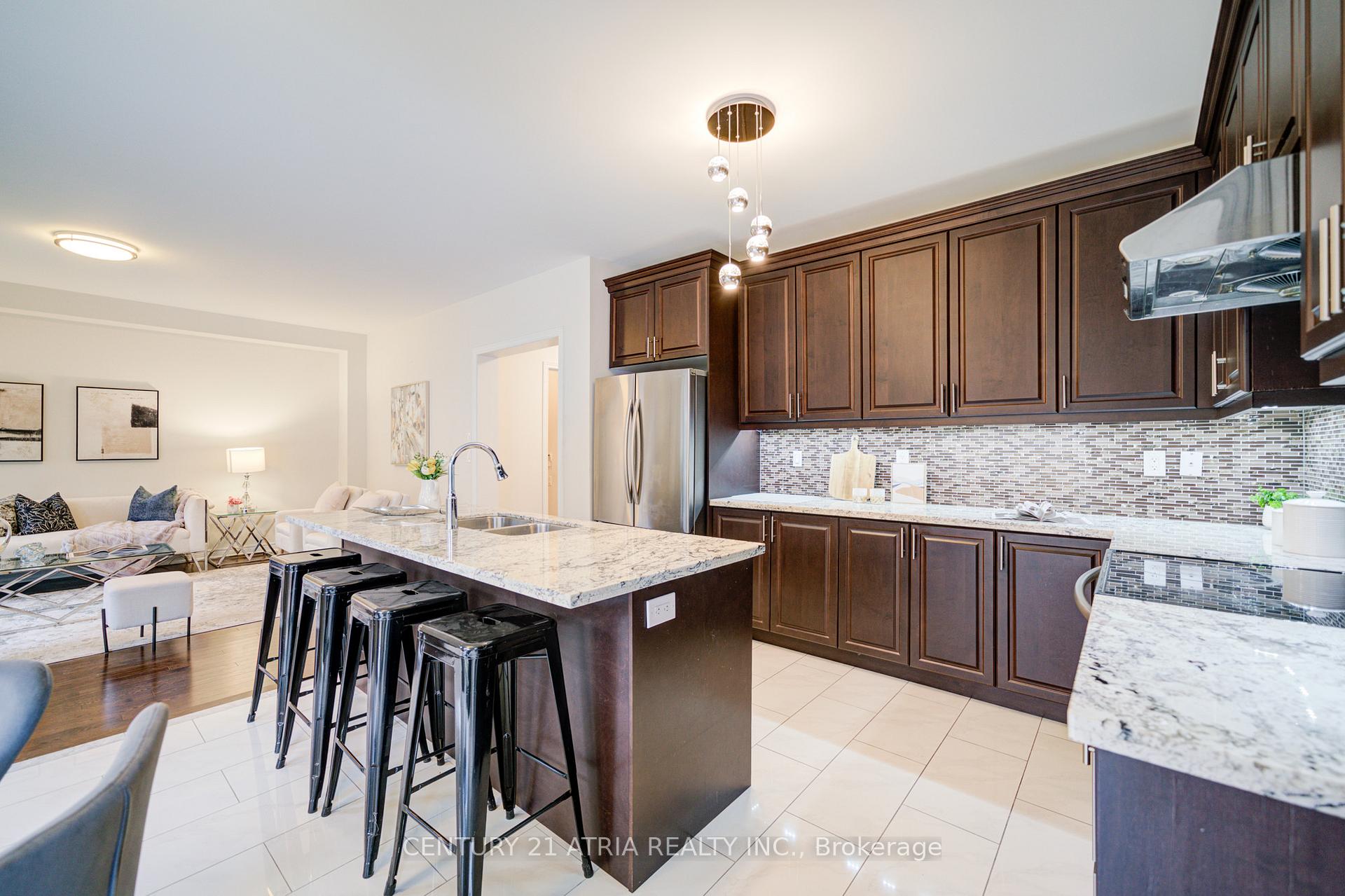 Photo 23 of 75 Collier Crescent, Markham, Wismer — HOMEH