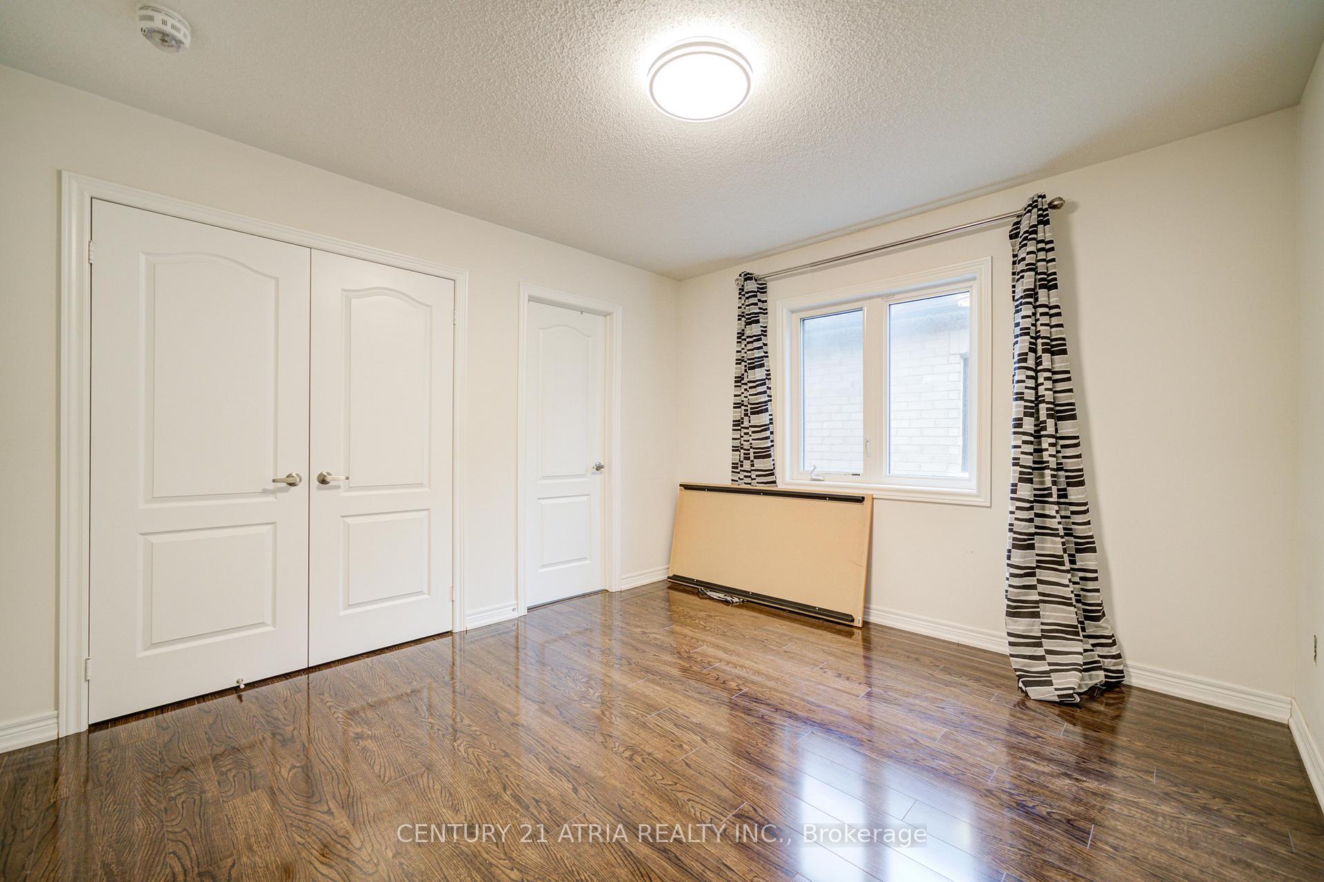 Photo 34 of 75 Collier Crescent, Markham, Wismer — HOMEH