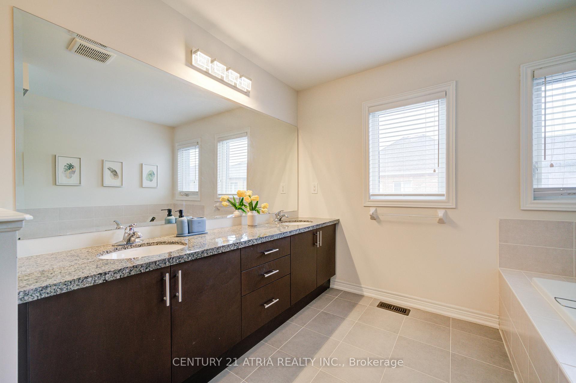 Photo 42 of 75 Collier Crescent, Markham, Wismer — HOMEH