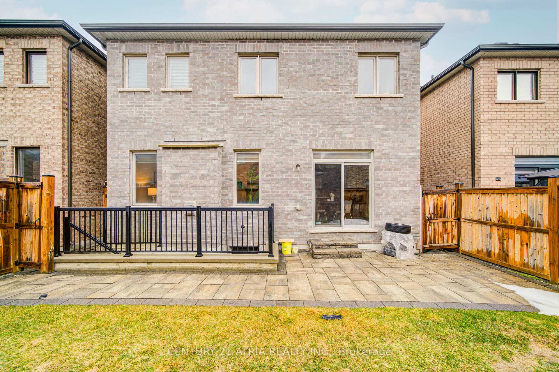 Photo 45 of 75 Collier Crescent, Markham, Wismer — HOMEH
