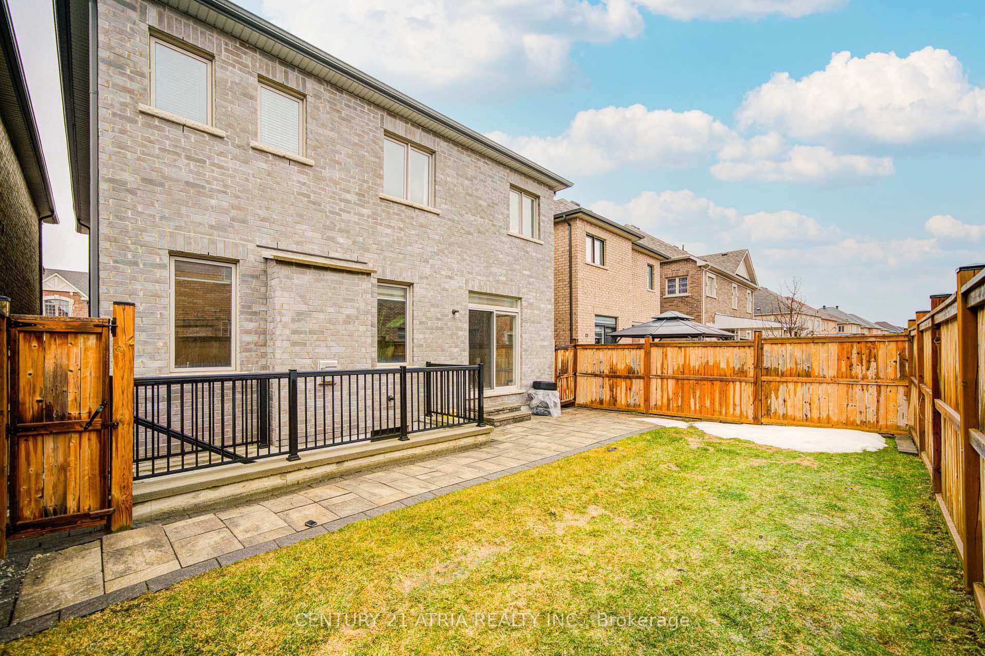 Photo 46 of 75 Collier Crescent, Markham, Wismer — HOMEH
