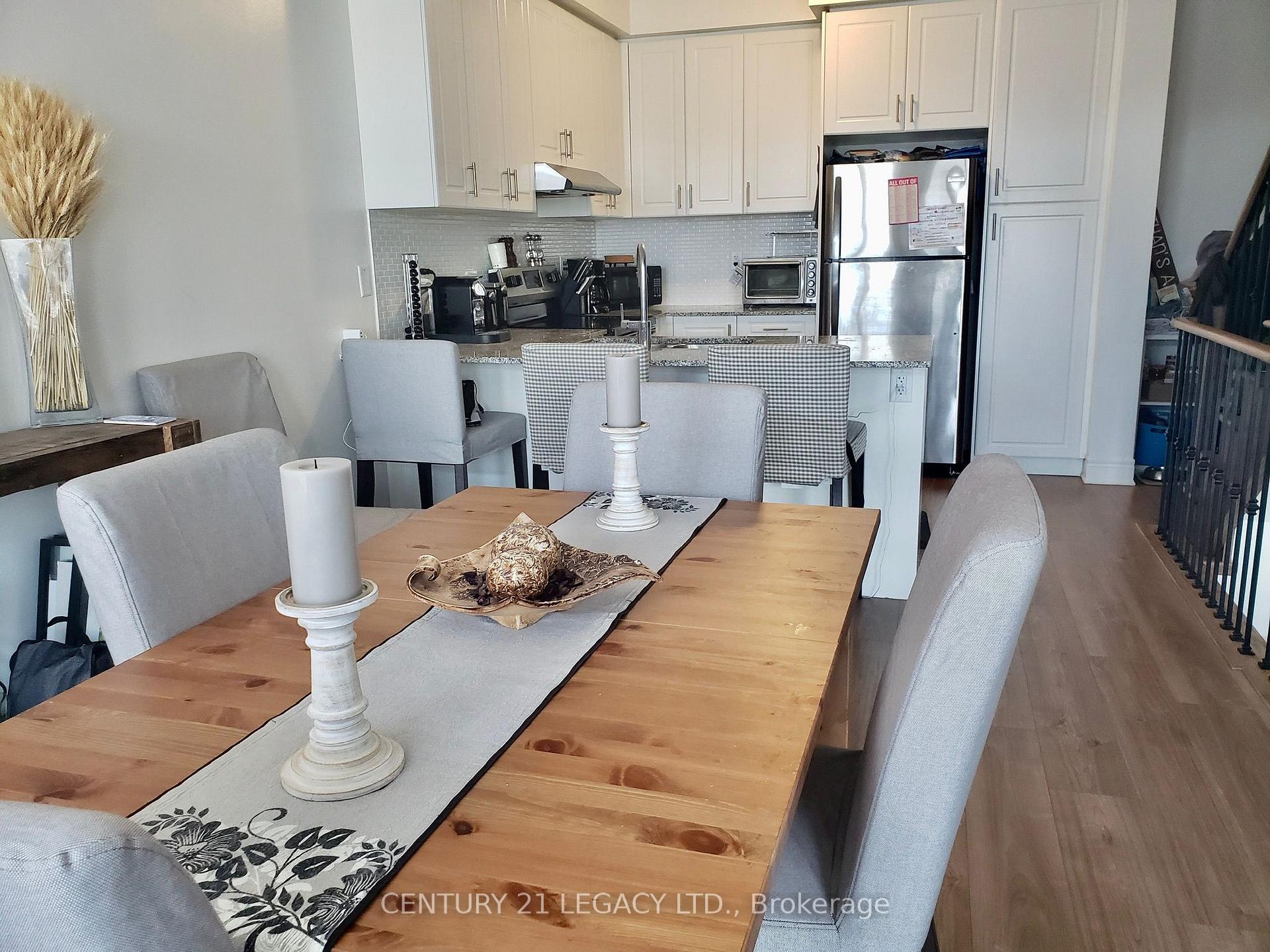 Photo 12 of 1441 Clarriage Court, Milton, Ford — HOMEH
