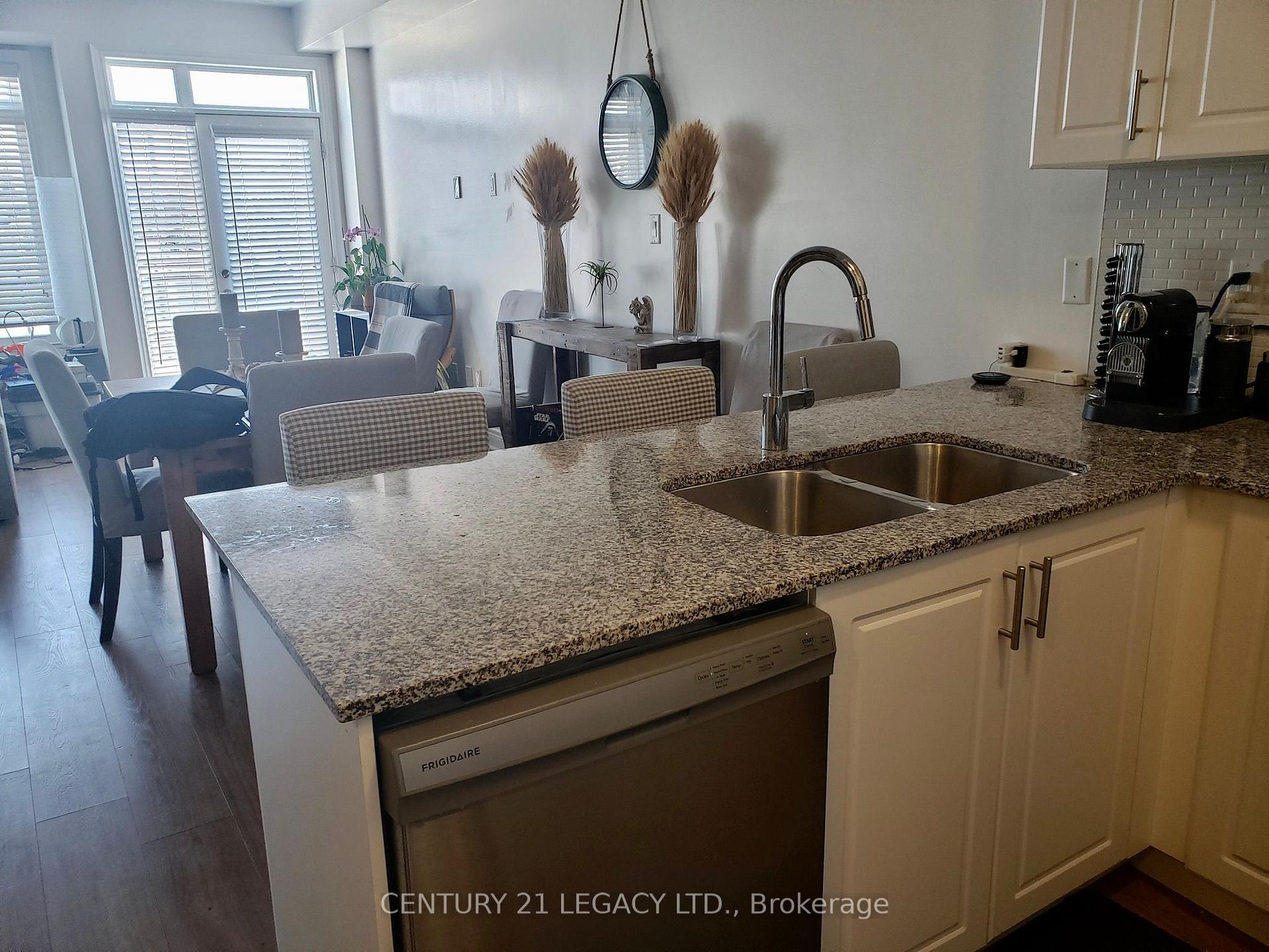Photo 2 of 1441 Clarriage Court, Milton, Ford — HOMEH