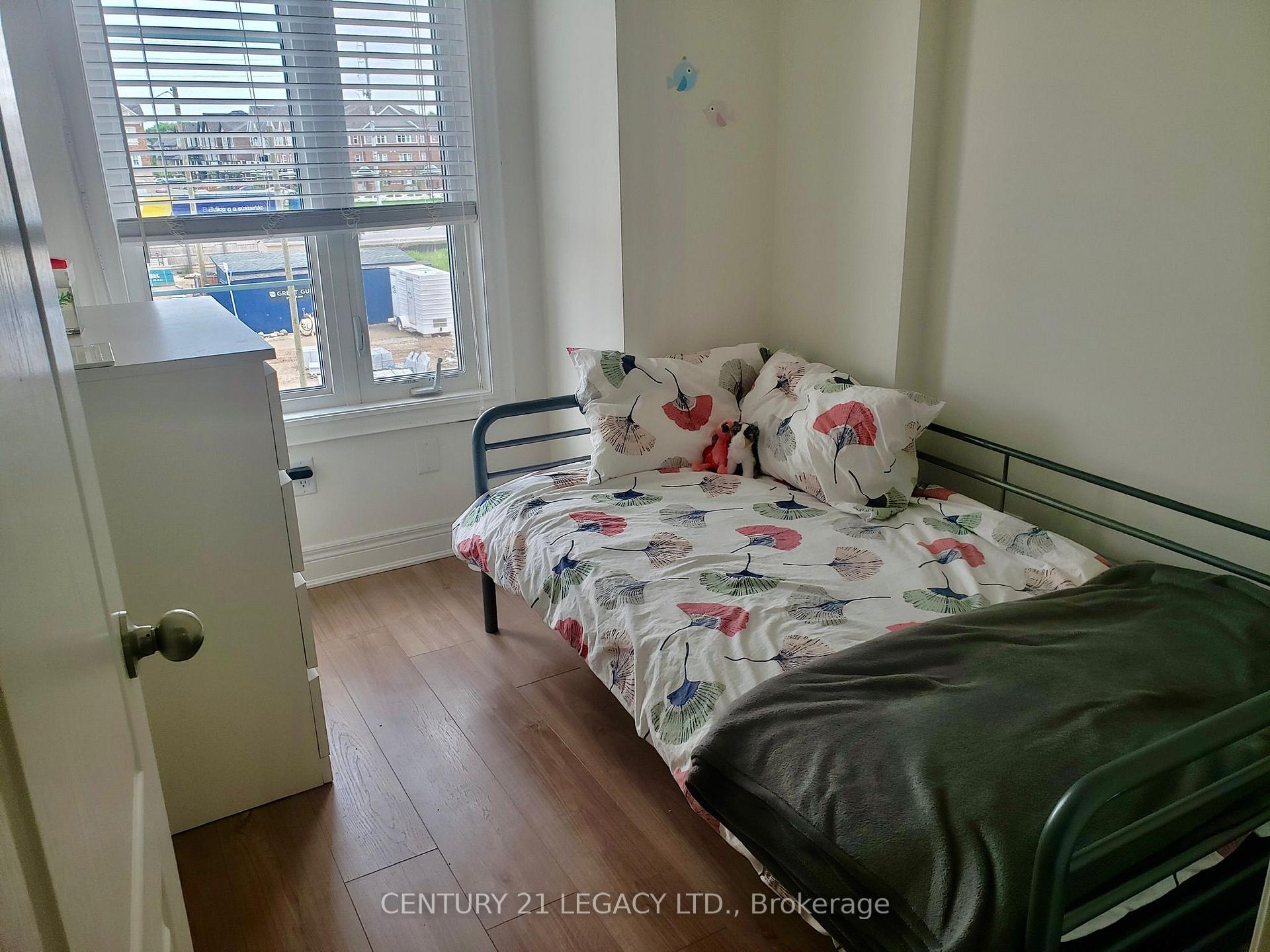 Photo 4 of 1441 Clarriage Court, Milton, Ford — HOMEH