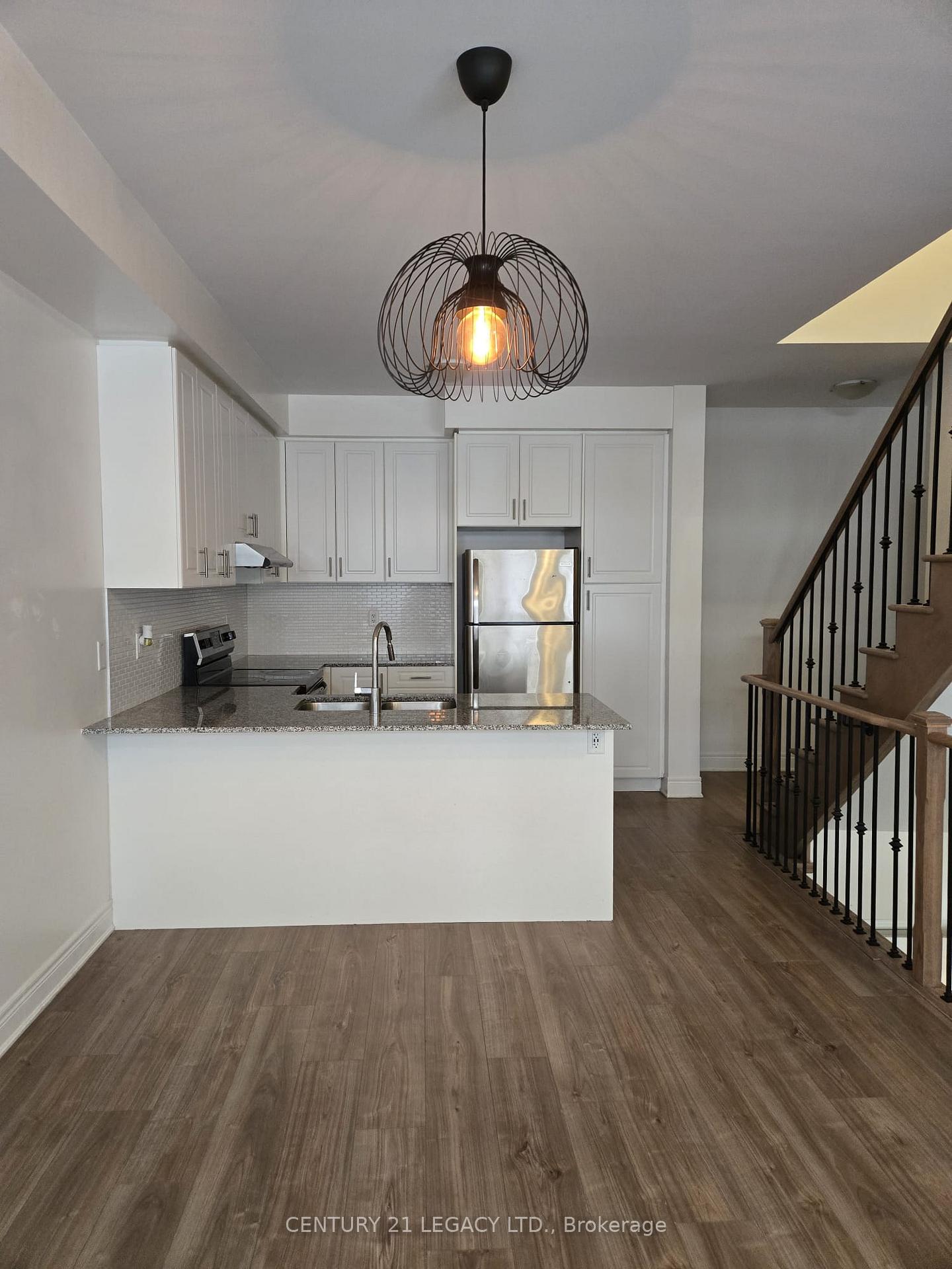 Photo 11 of 1441 Clarriage Court, Milton, Ford — HOMEH