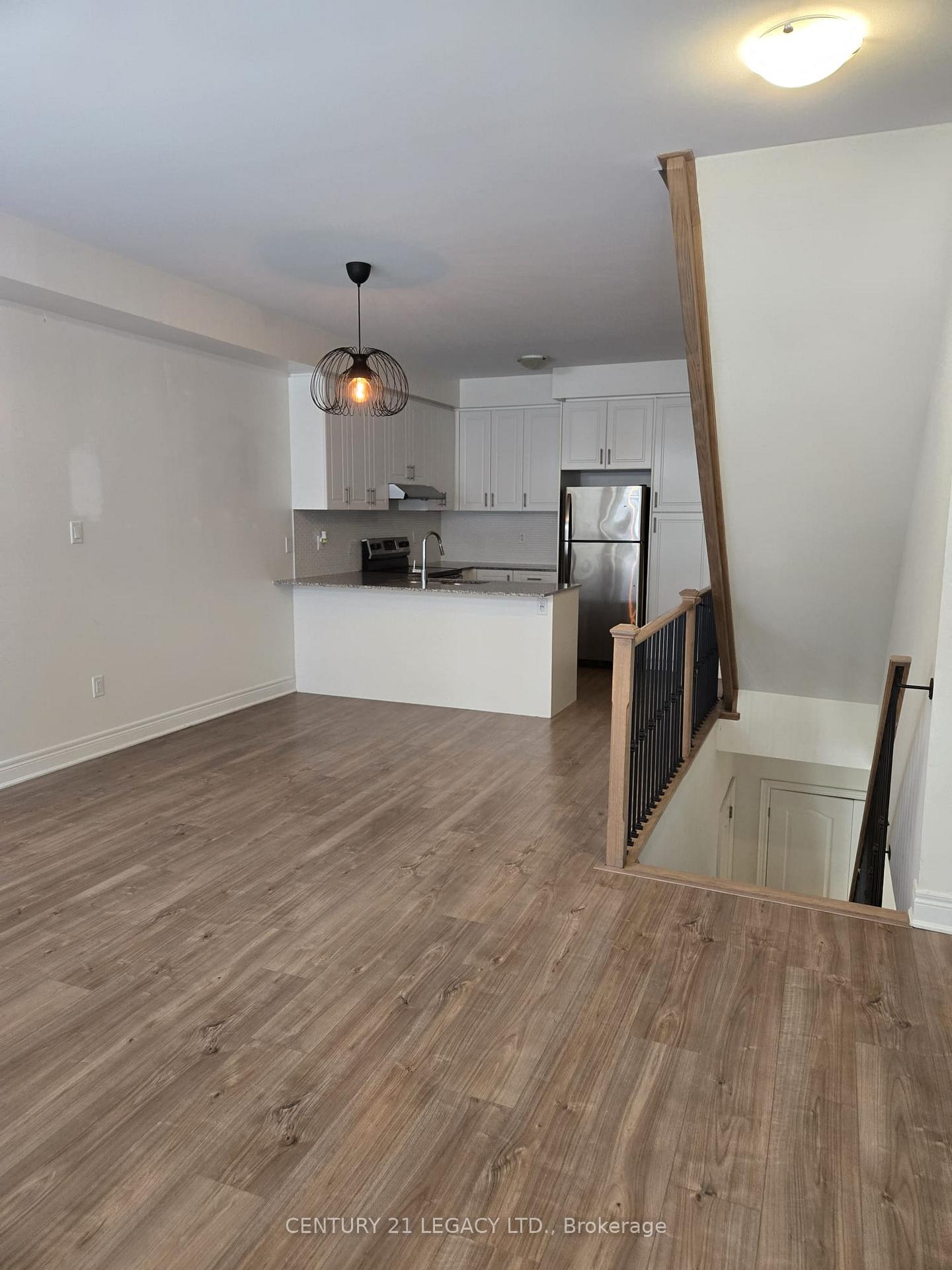 Photo 8 of 1441 Clarriage Court, Milton, Ford — HOMEH