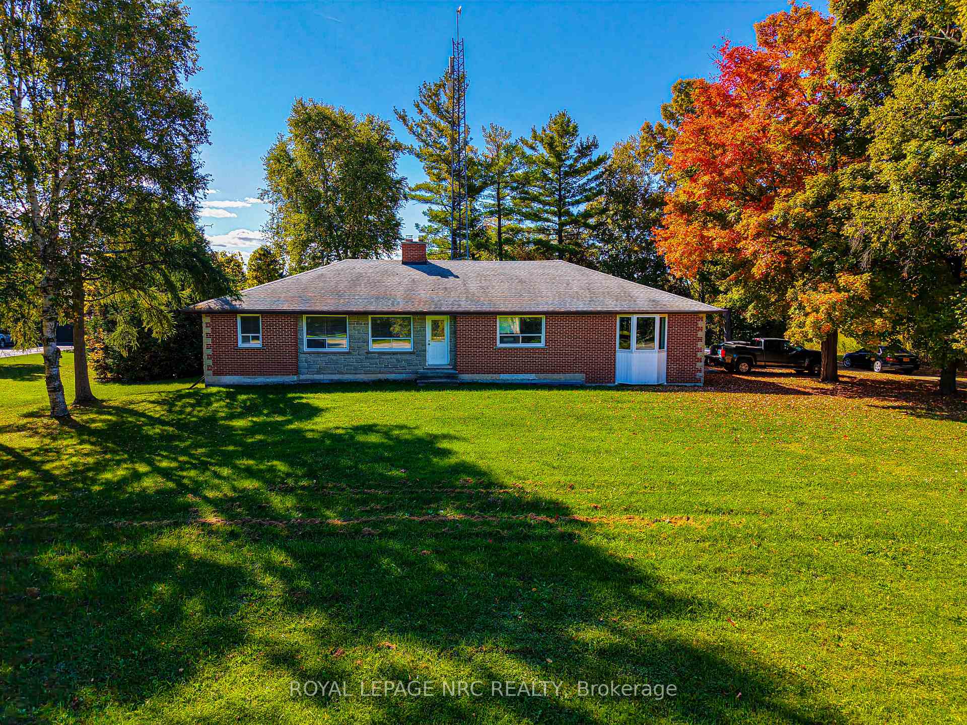 Photo 2 of 8334 Guelph Line, Milton, Rural Milton West — HOMEH