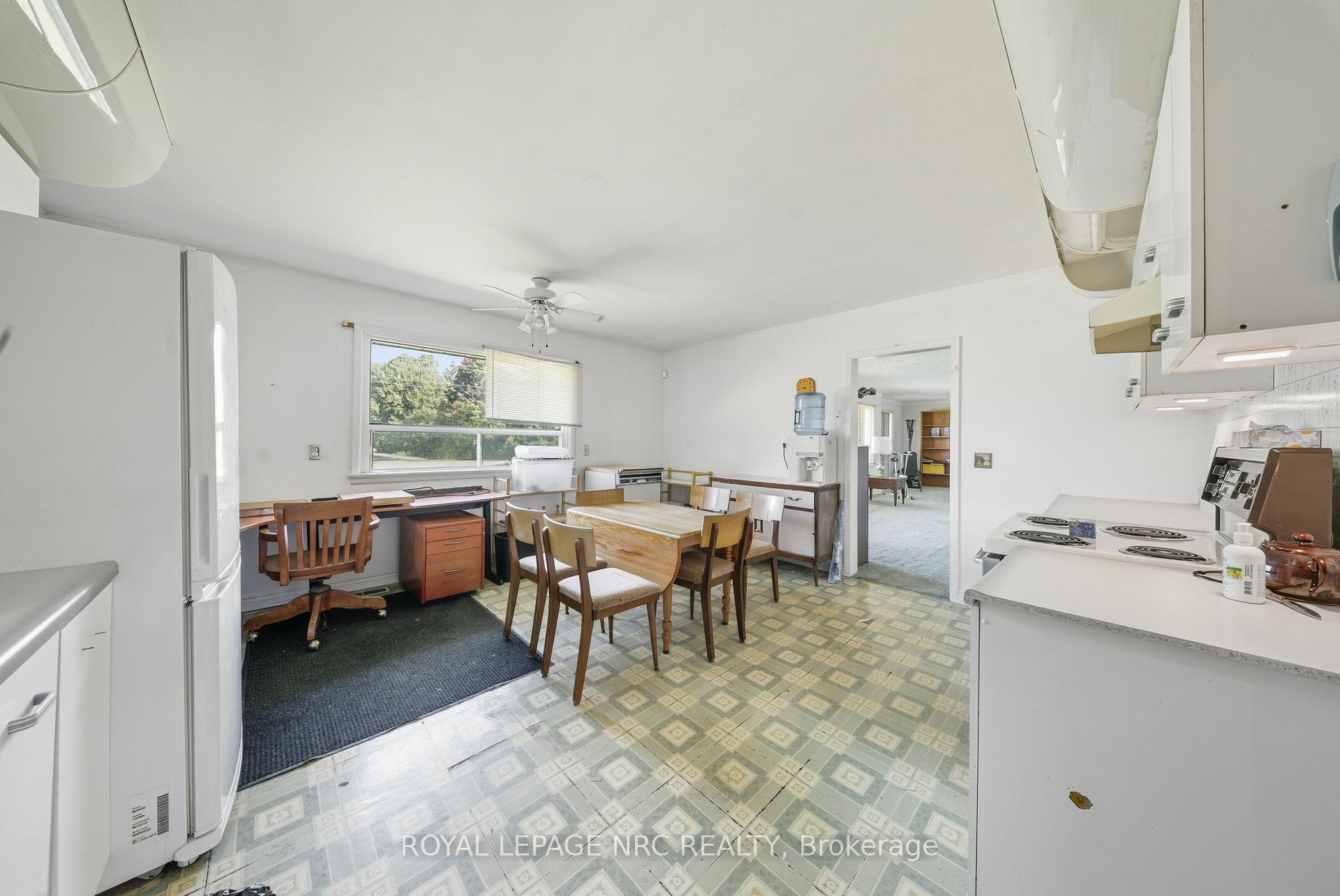 Photo 19 of 8334 Guelph Line, Milton, Rural Milton West — HOMEH