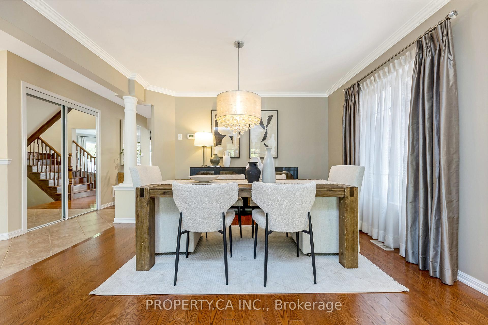 Photo 8 of 654 Laughren Crescent, Milton, Coates — HOMEH