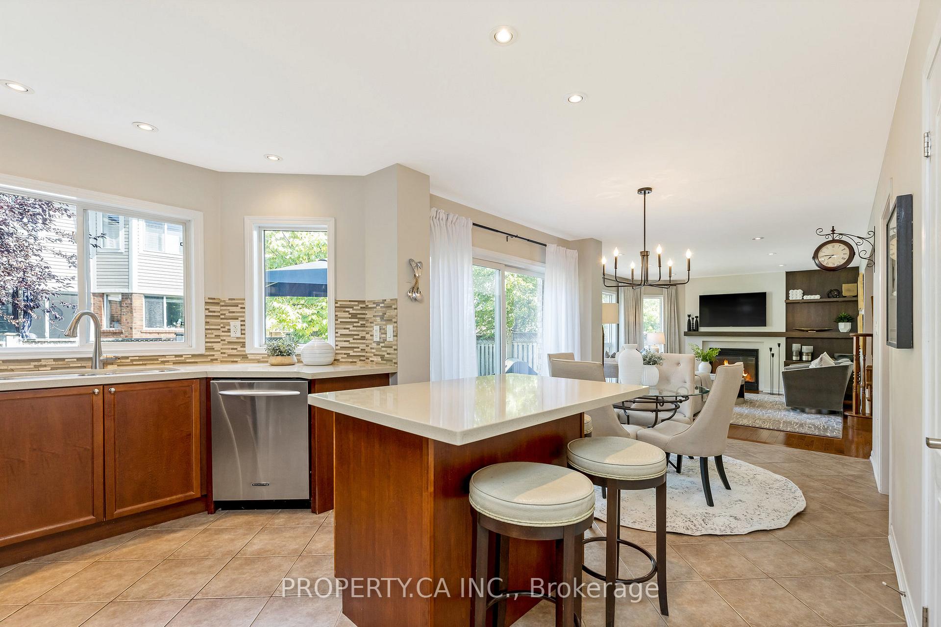 Photo 13 of 654 Laughren Crescent, Milton, Coates — HOMEH
