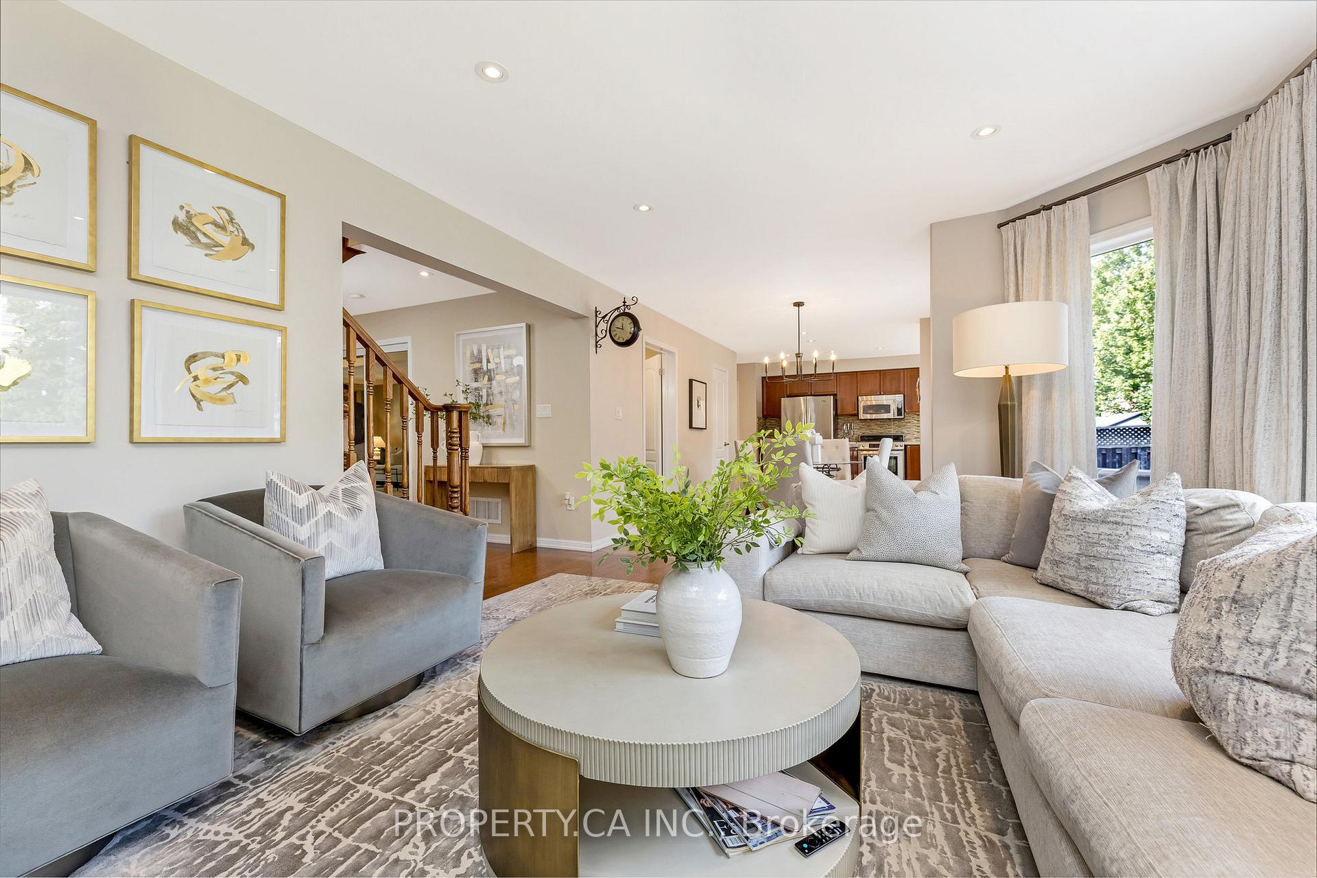 Photo 16 of 654 Laughren Crescent, Milton, Coates — HOMEH