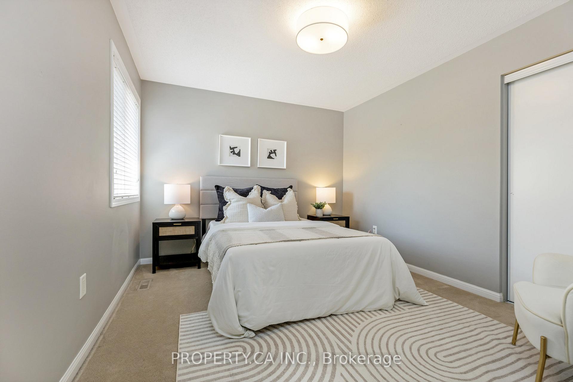 Photo 24 of 654 Laughren Crescent, Milton, Coates — HOMEH