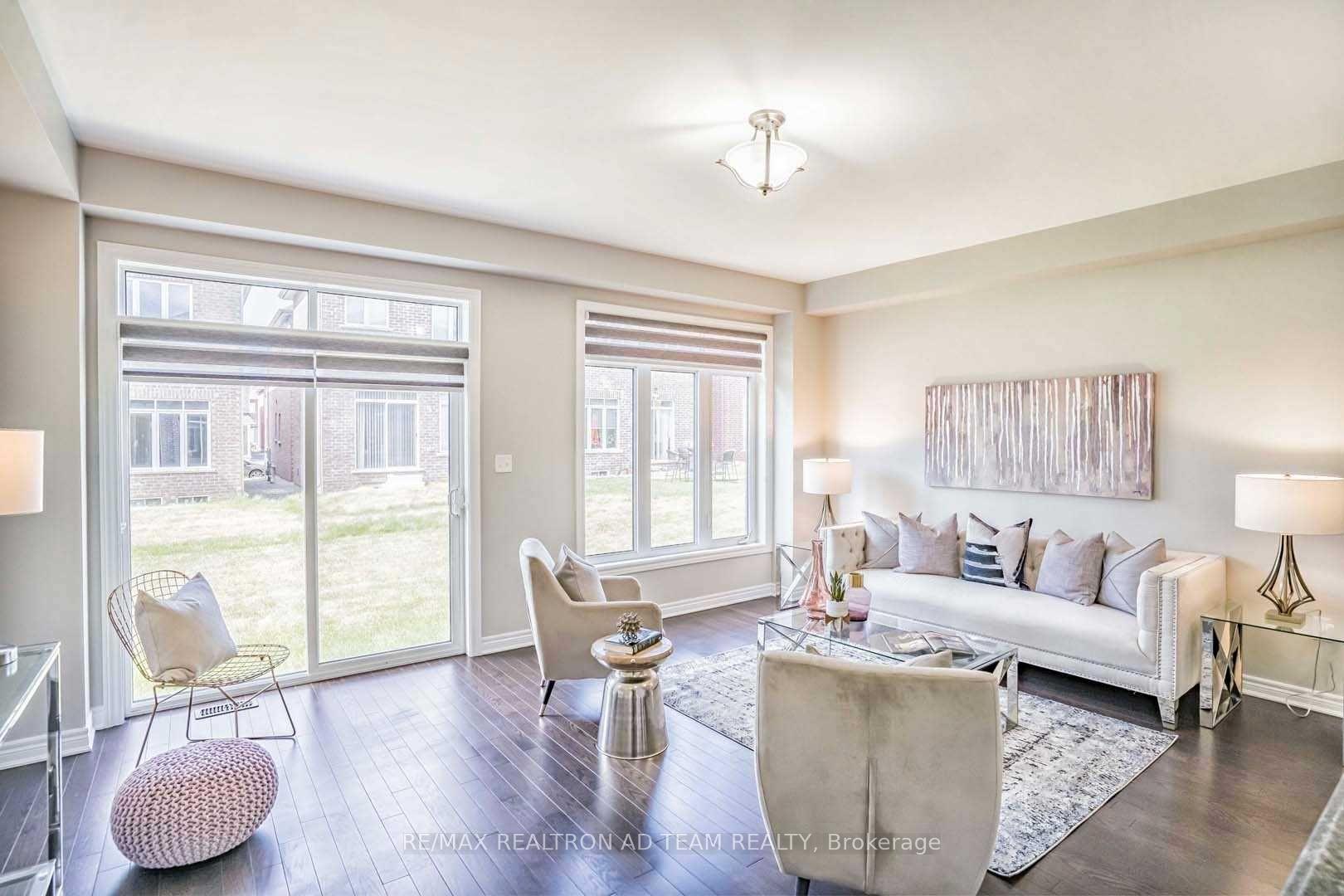 Photo 11 of 24 Reddington Road, Markham, Cedarwood — HOMEH
