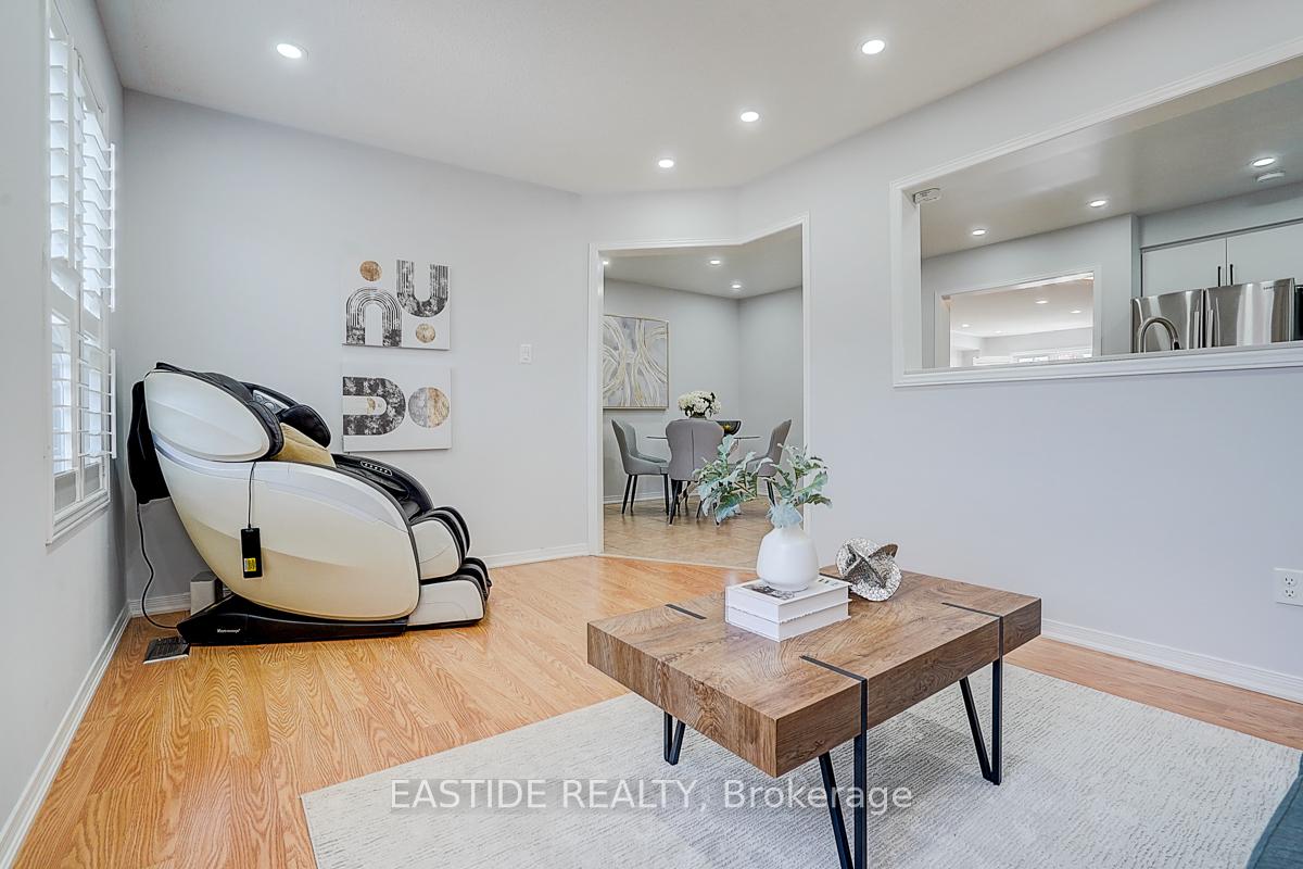 Photo 19 of 71 Andriana Crescent, Markham, Box Grove — HOMEH