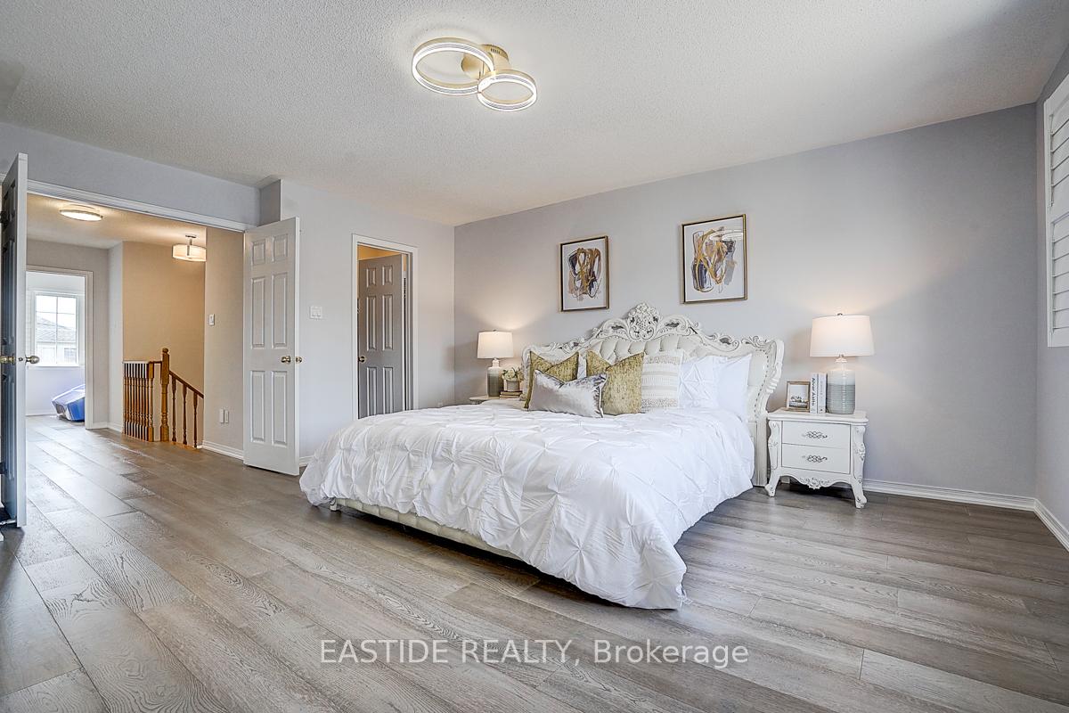 Photo 24 of 71 Andriana Crescent, Markham, Box Grove — HOMEH