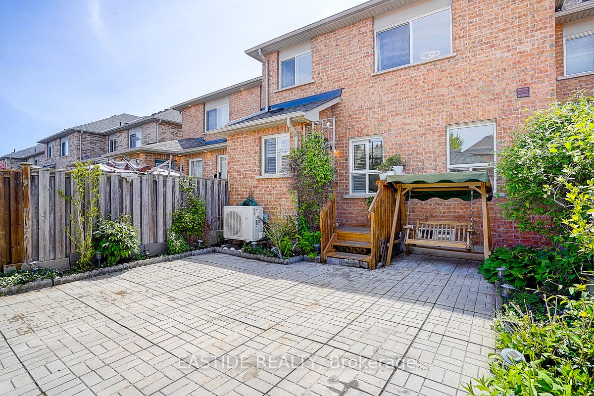 Photo 34 of 71 Andriana Crescent, Markham, Box Grove — HOMEH