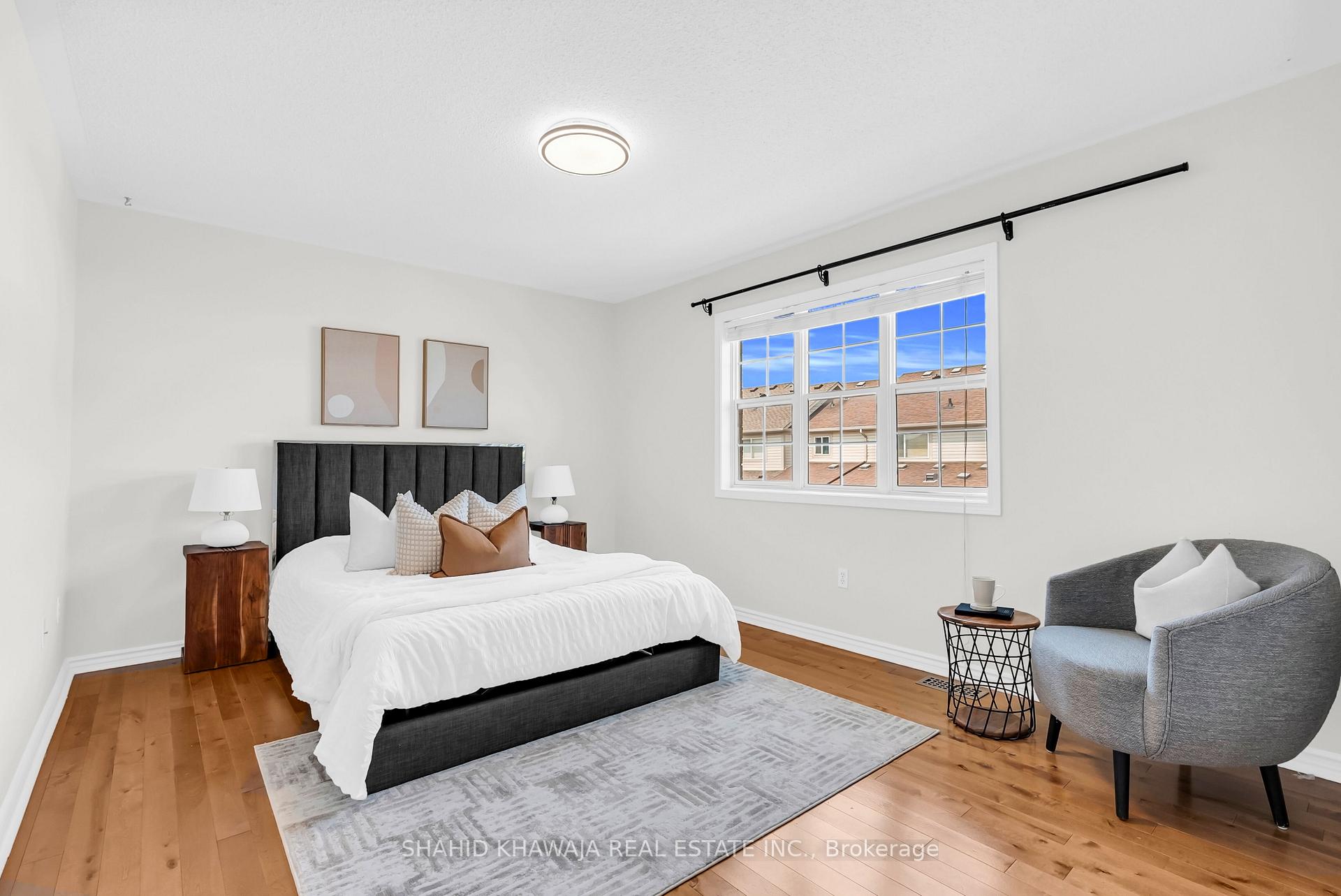 Photo 16 of 492 Collis Court, Milton, Clarke — HOMEH