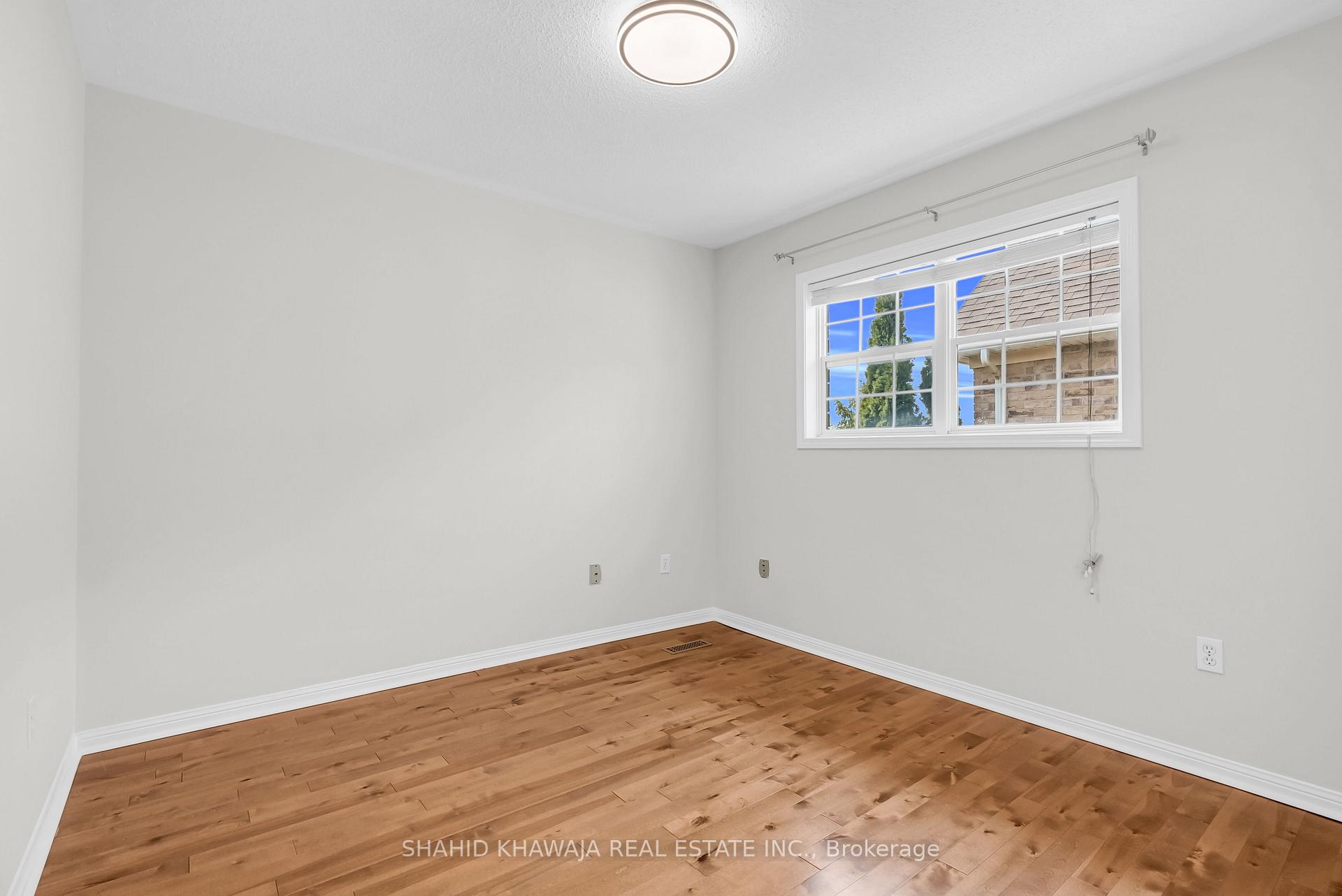 Photo 23 of 492 Collis Court, Milton, Clarke — HOMEH
