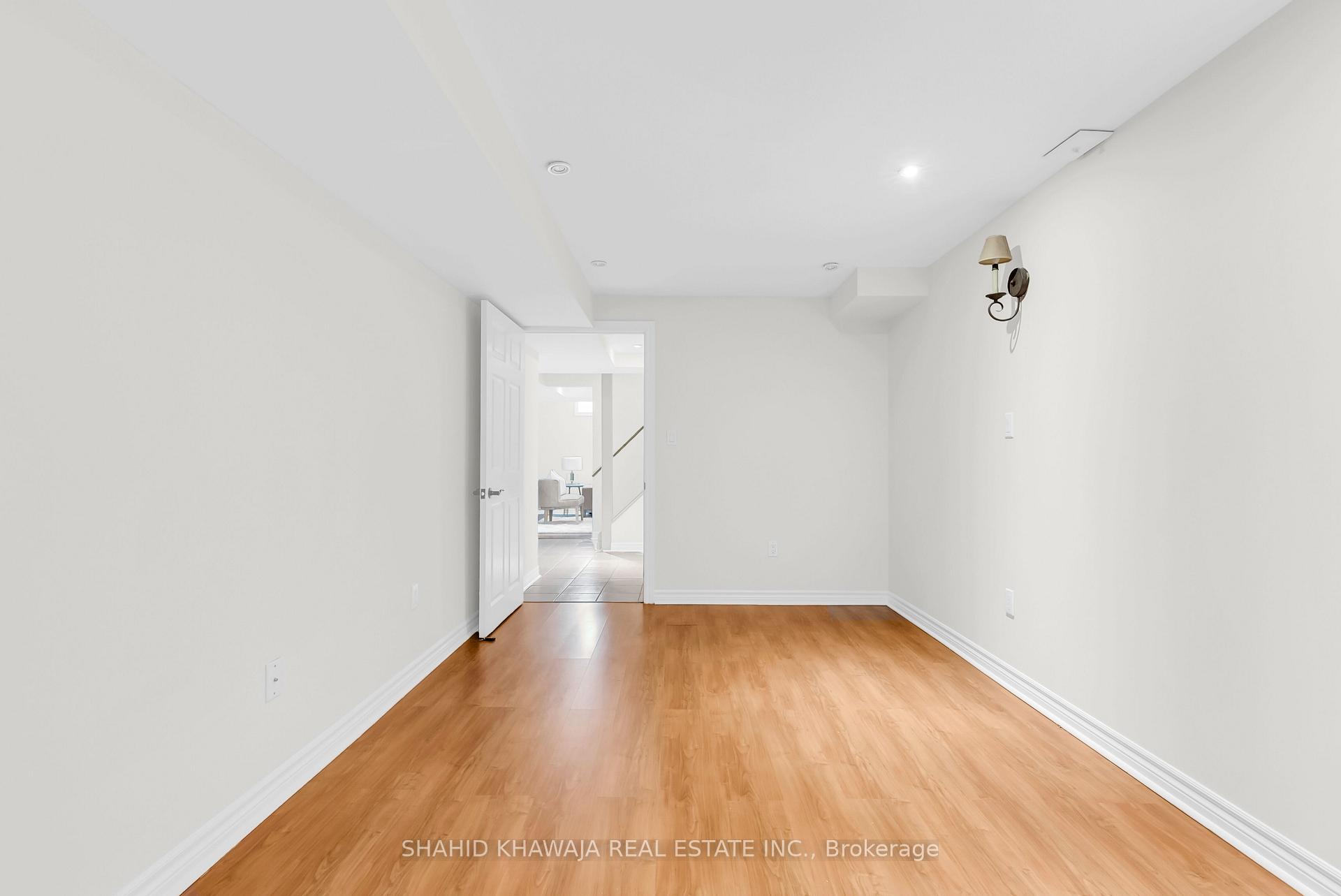 Photo 31 of 492 Collis Court, Milton, Clarke — HOMEH