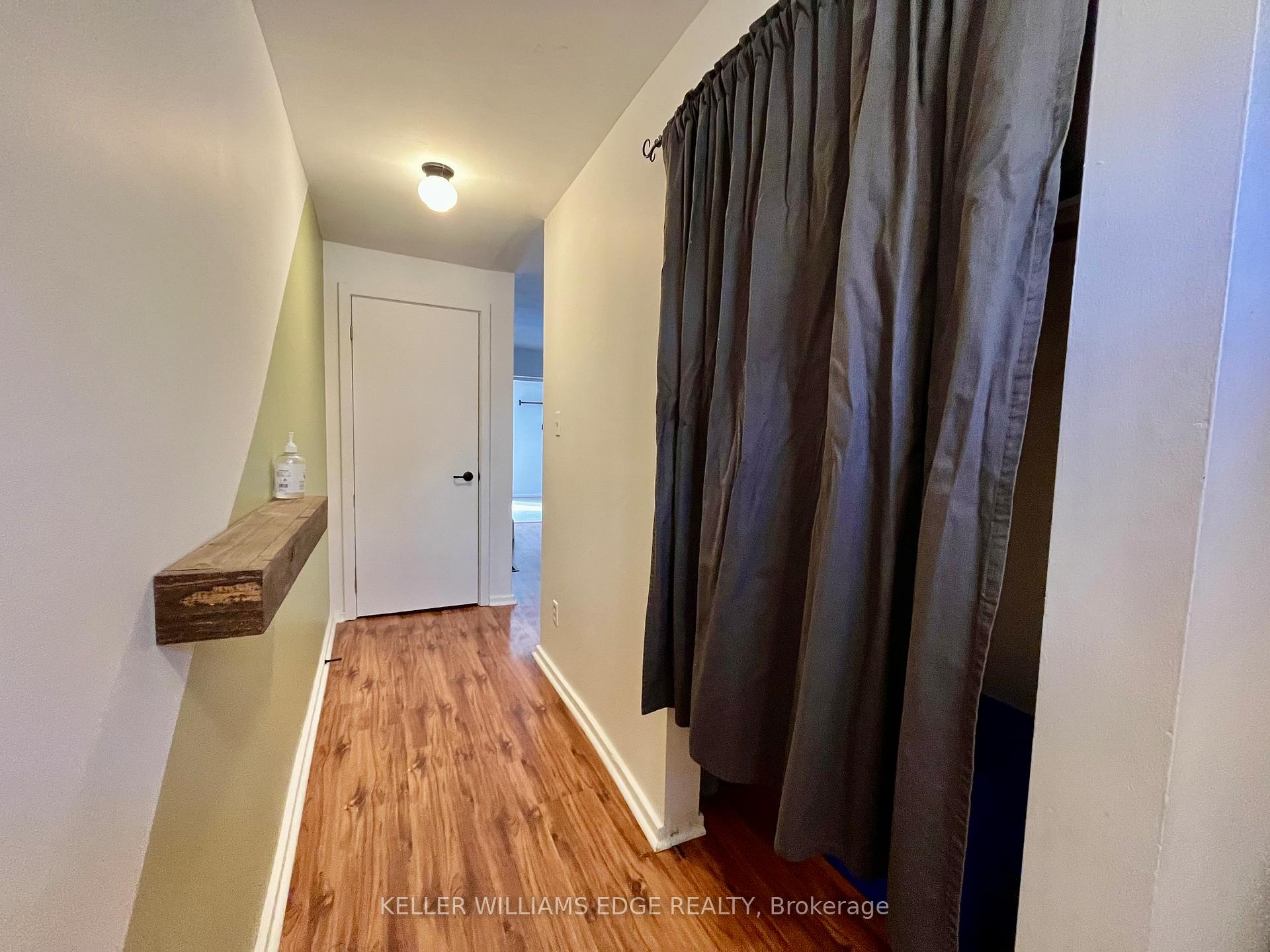 Photo 4 of 315 Hunter Street W, Hamilton, Kirkendall — HOMEH