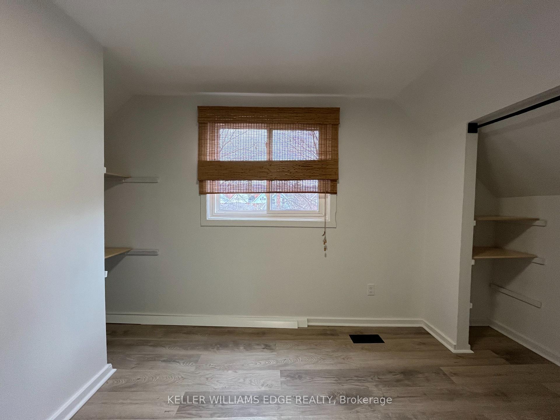 Photo 12 of 315 Hunter Street W, Hamilton, Kirkendall — HOMEH