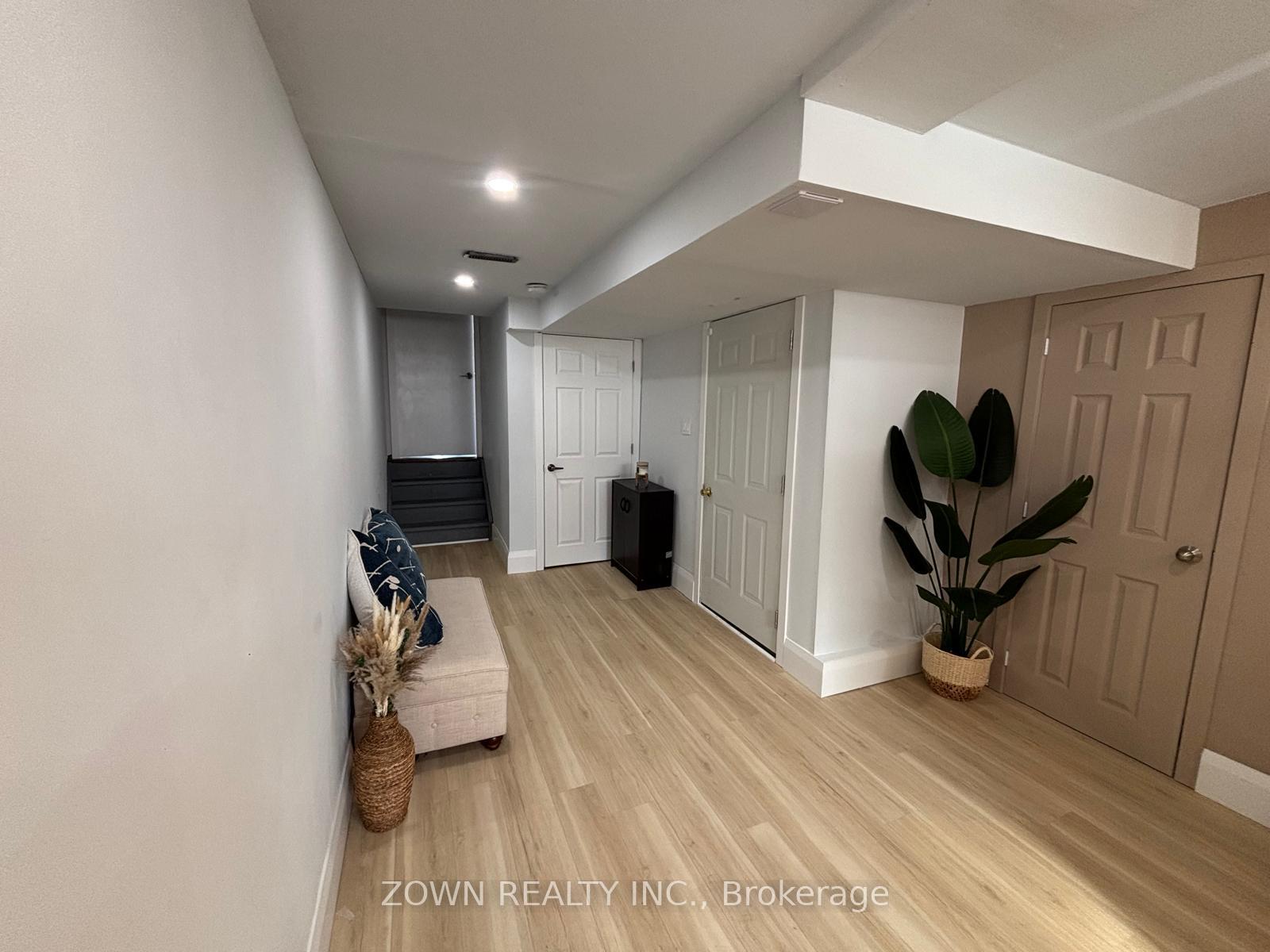 Photo 3 of Unit Basement, 52 Crafter Crescent, Hamilton, Stoney Creek Mountain — HOMEH