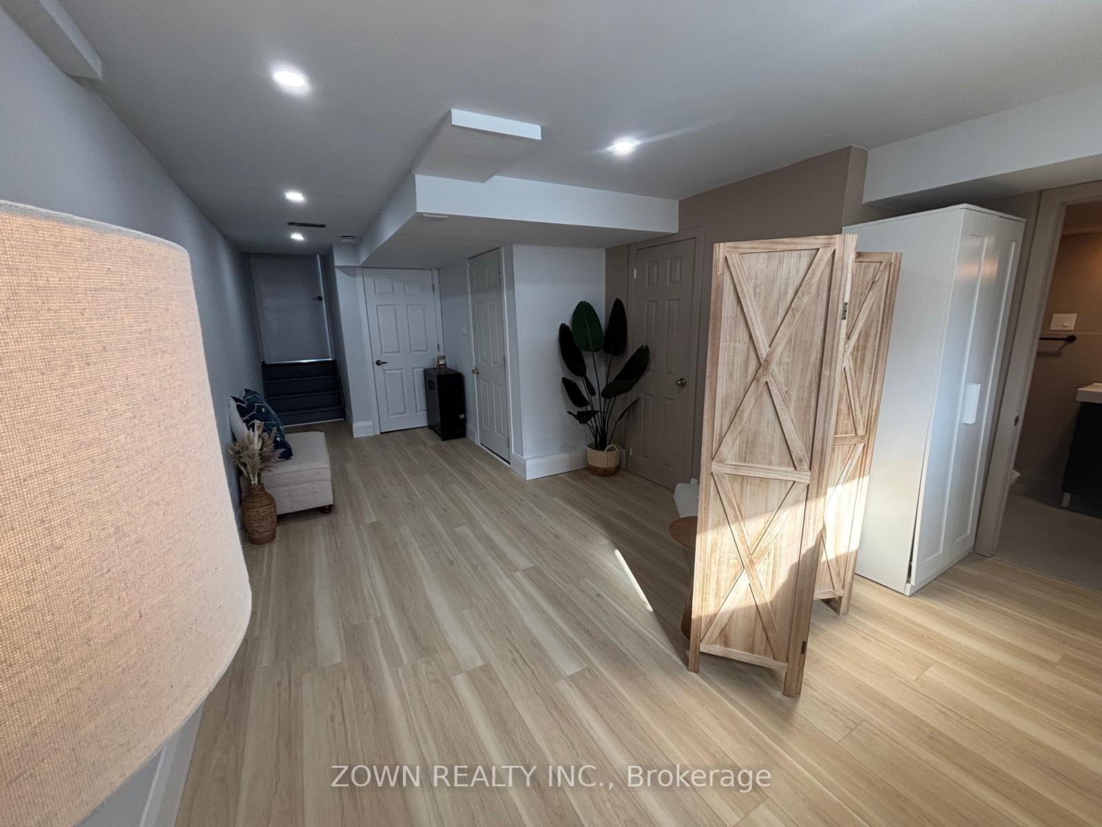Photo 4 of Unit Basement, 52 Crafter Crescent, Hamilton, Stoney Creek Mountain — HOMEH
