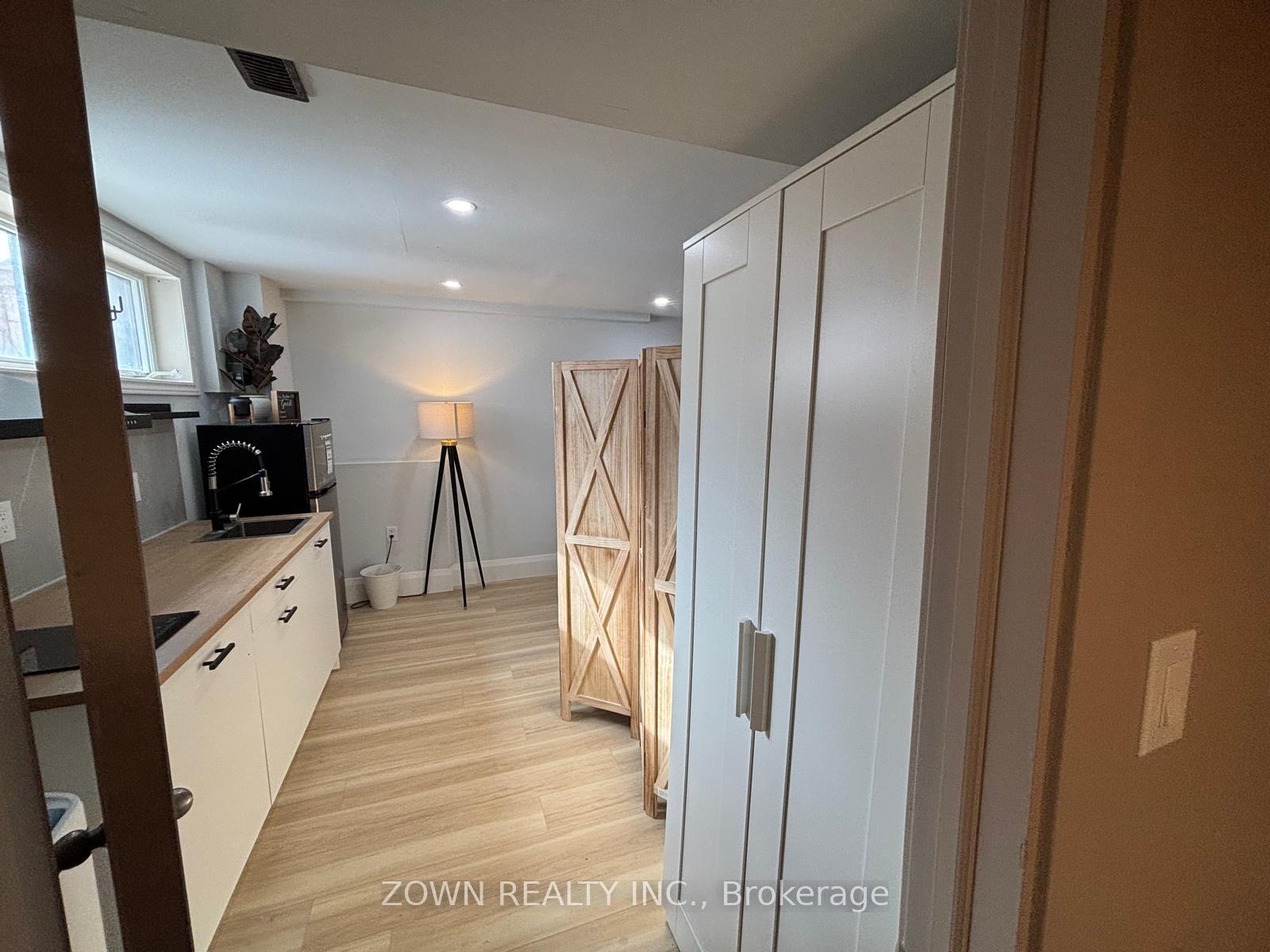 Photo 7 of Unit Basement, 52 Crafter Crescent, Hamilton, Stoney Creek Mountain — HOMEH