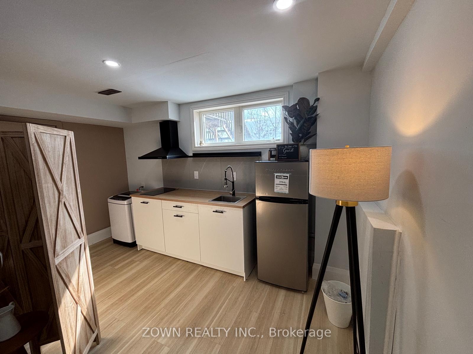 Photo 10 of Unit Basement, 52 Crafter Crescent, Hamilton, Stoney Creek Mountain — HOMEH