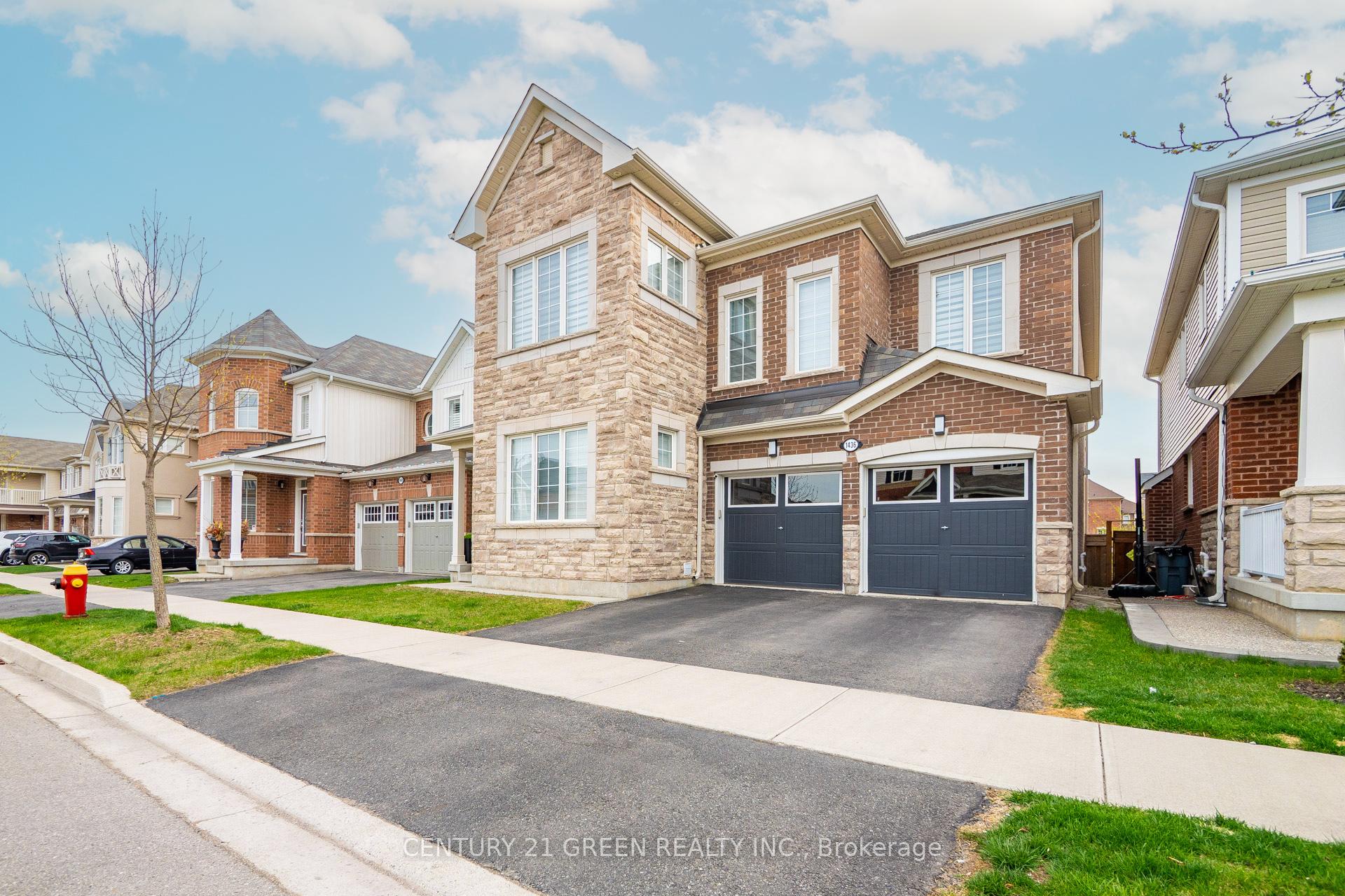 Front of 1436 Connaught Terrace