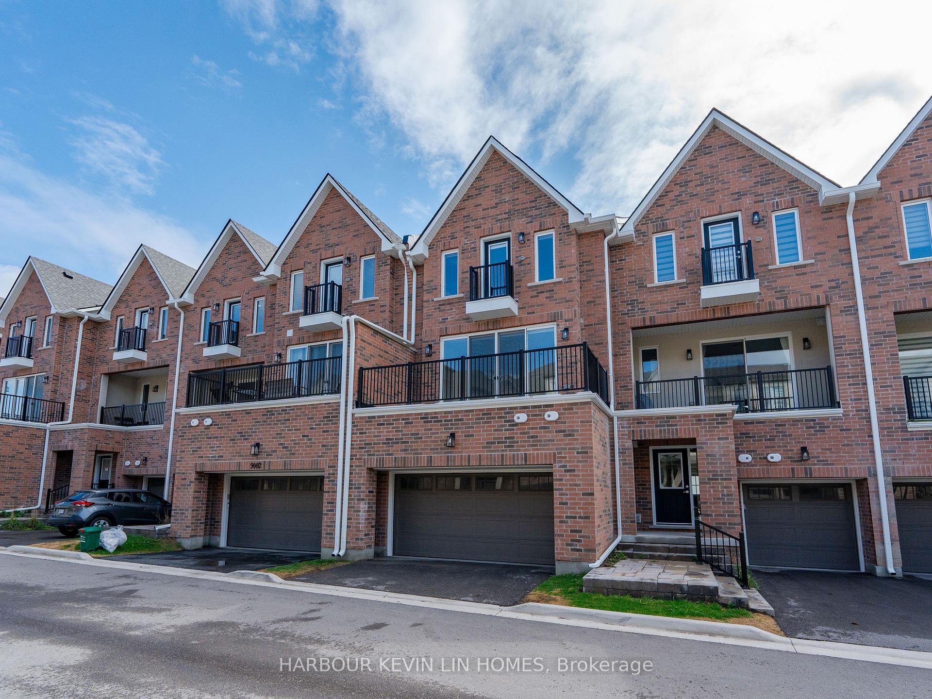 Photo 2 of 9080 Woodbine Avenue, Markham, Buttonville — HOMEH