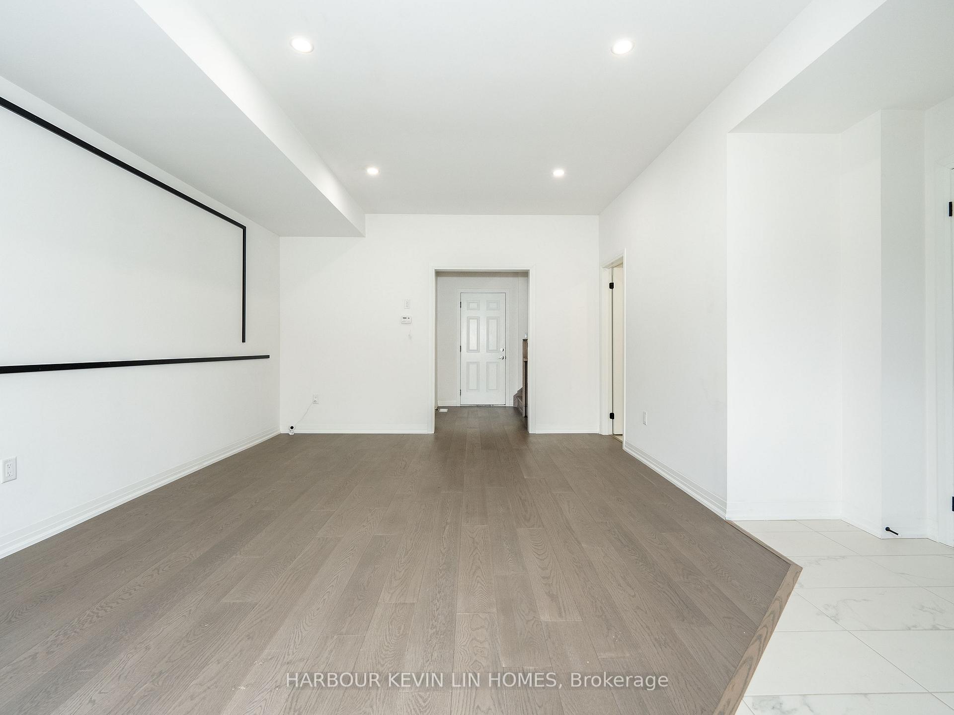 Photo 6 of 9080 Woodbine Avenue, Markham, Buttonville — HOMEH