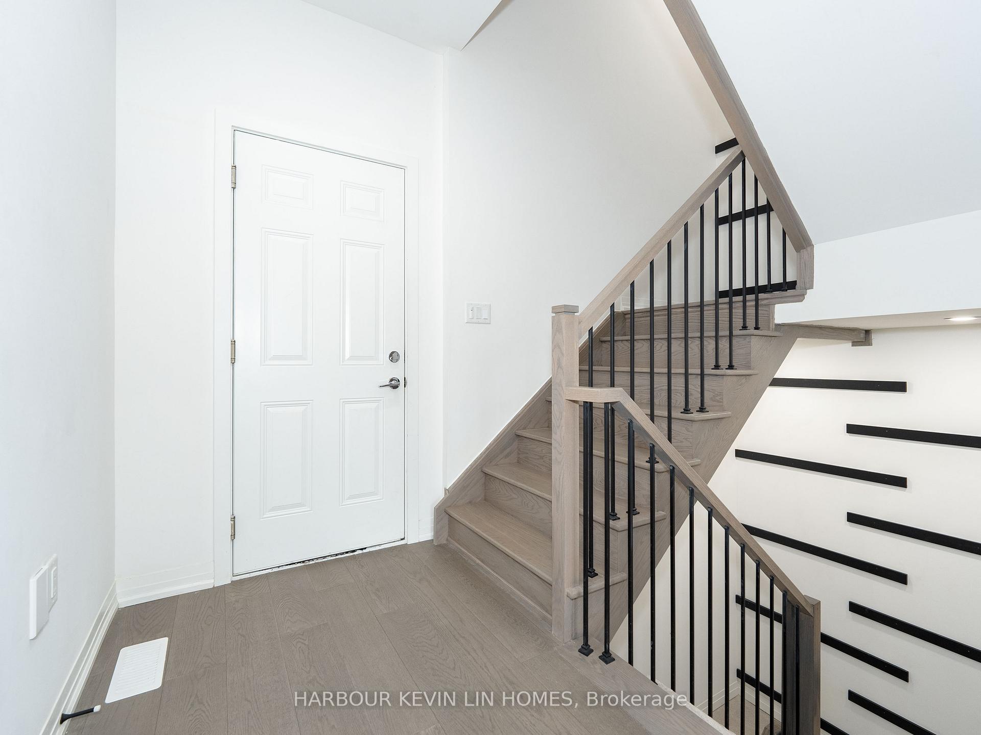 Photo 12 of 9080 Woodbine Avenue, Markham, Buttonville — HOMEH