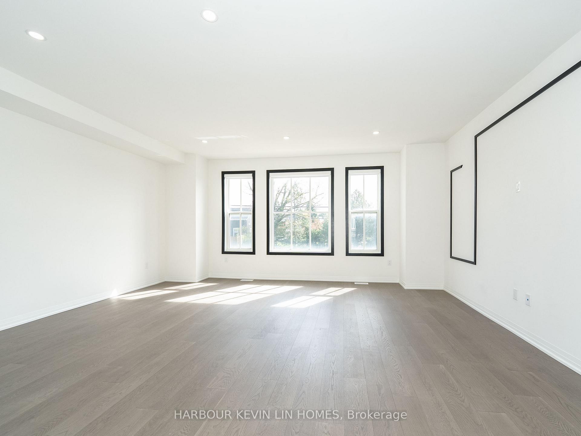 Photo 26 of 9080 Woodbine Avenue, Markham, Buttonville — HOMEH