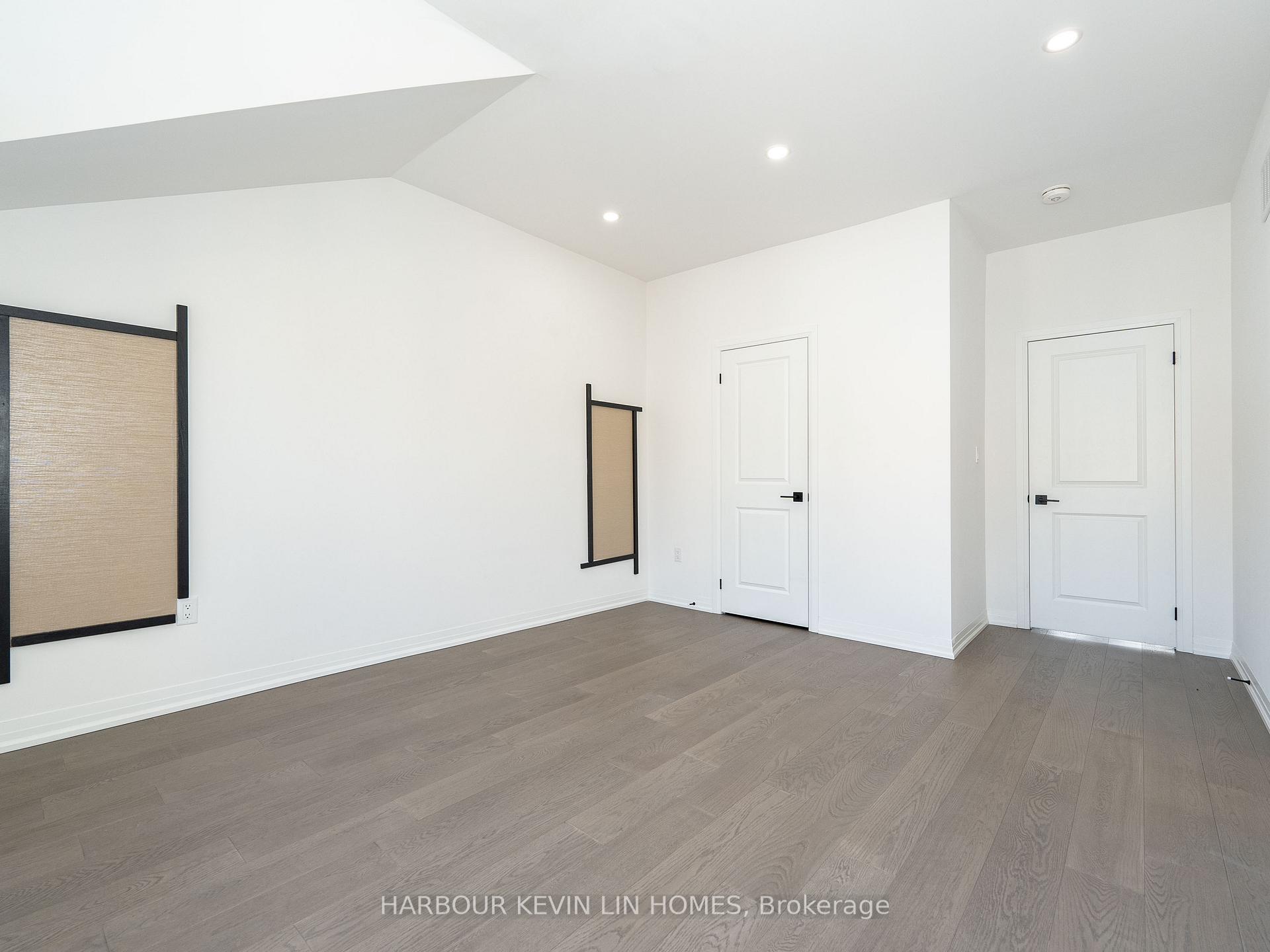 Photo 30 of 9080 Woodbine Avenue, Markham, Buttonville — HOMEH