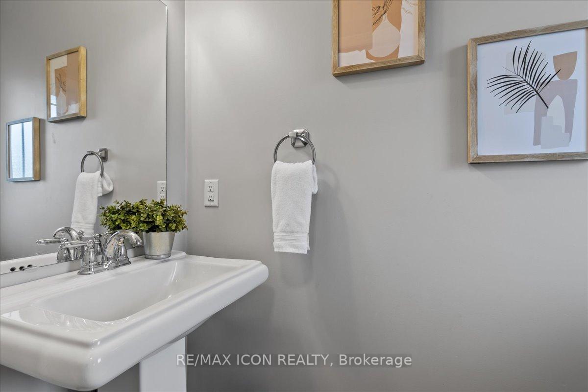 Photo 3 of 230 Greenwater Place, Kitchener, Doon South — HOMEH