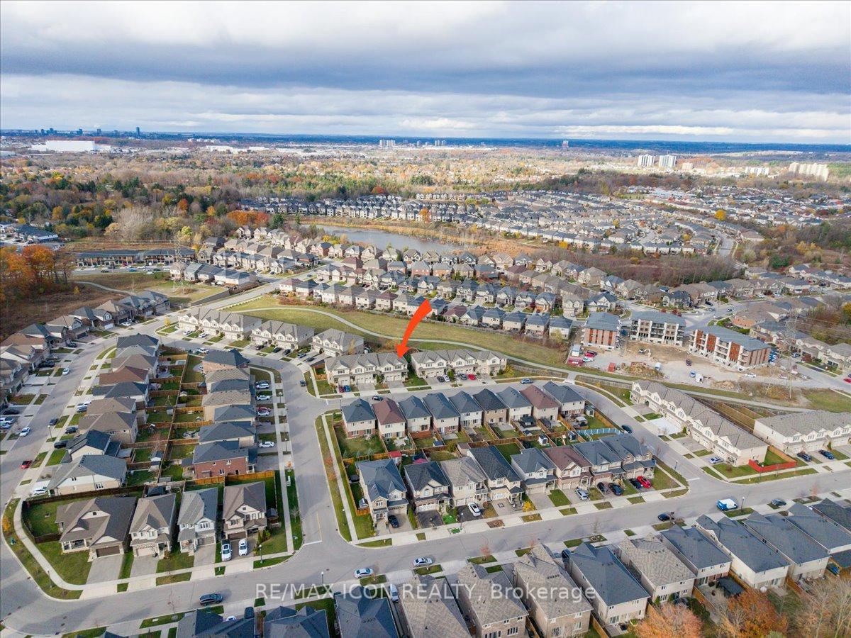 Photo 33 of 230 Greenwater Place, Kitchener, Doon South — HOMEH