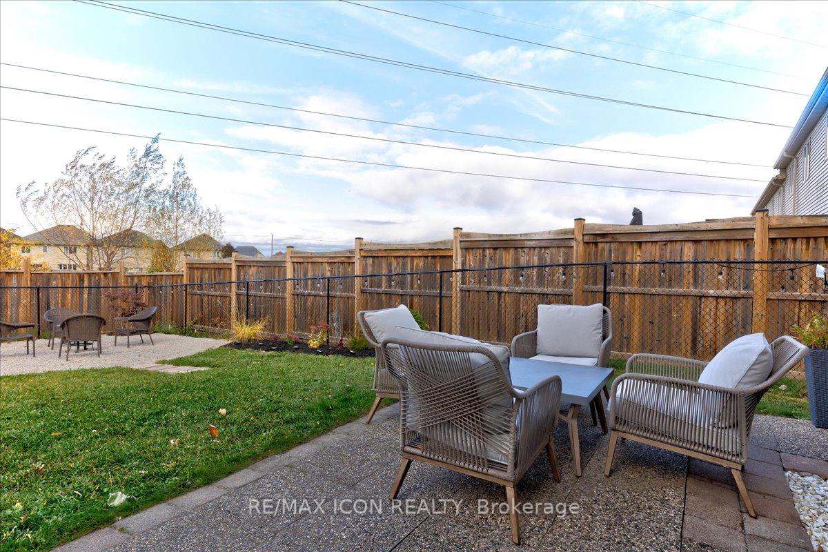 Photo 36 of 230 Greenwater Place, Kitchener, Doon South — HOMEH