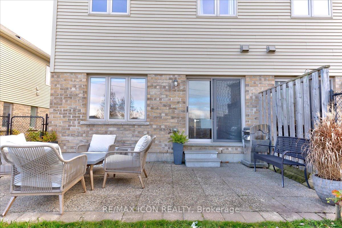 Photo 37 of 230 Greenwater Place, Kitchener, Doon South — HOMEH