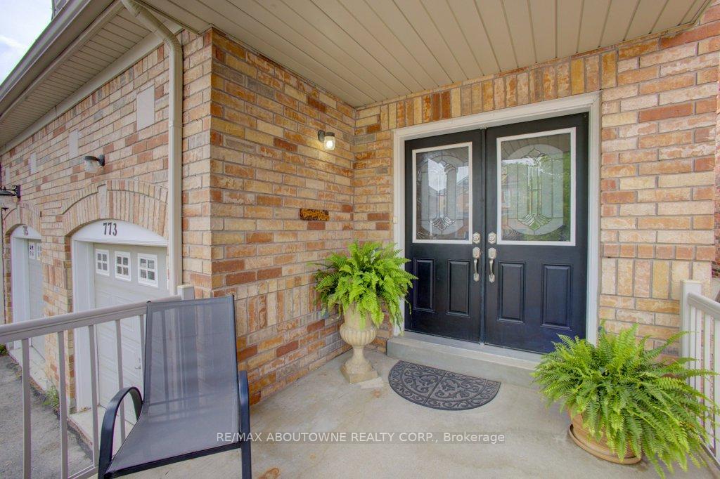 Photo 2 of 773 Shanks Heights, Milton, Coates — HOMEH