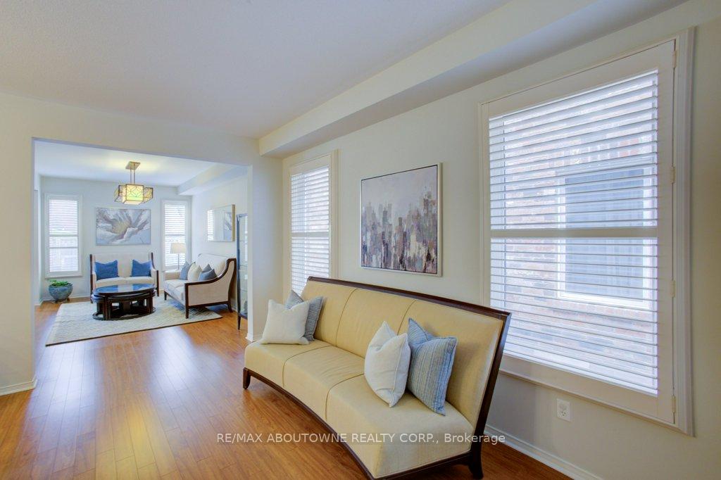 Photo 5 of 773 Shanks Heights, Milton, Coates — HOMEH