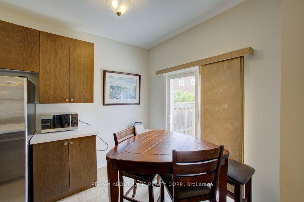 Photo 17 of 773 Shanks Heights, Milton, Coates — HOMEH