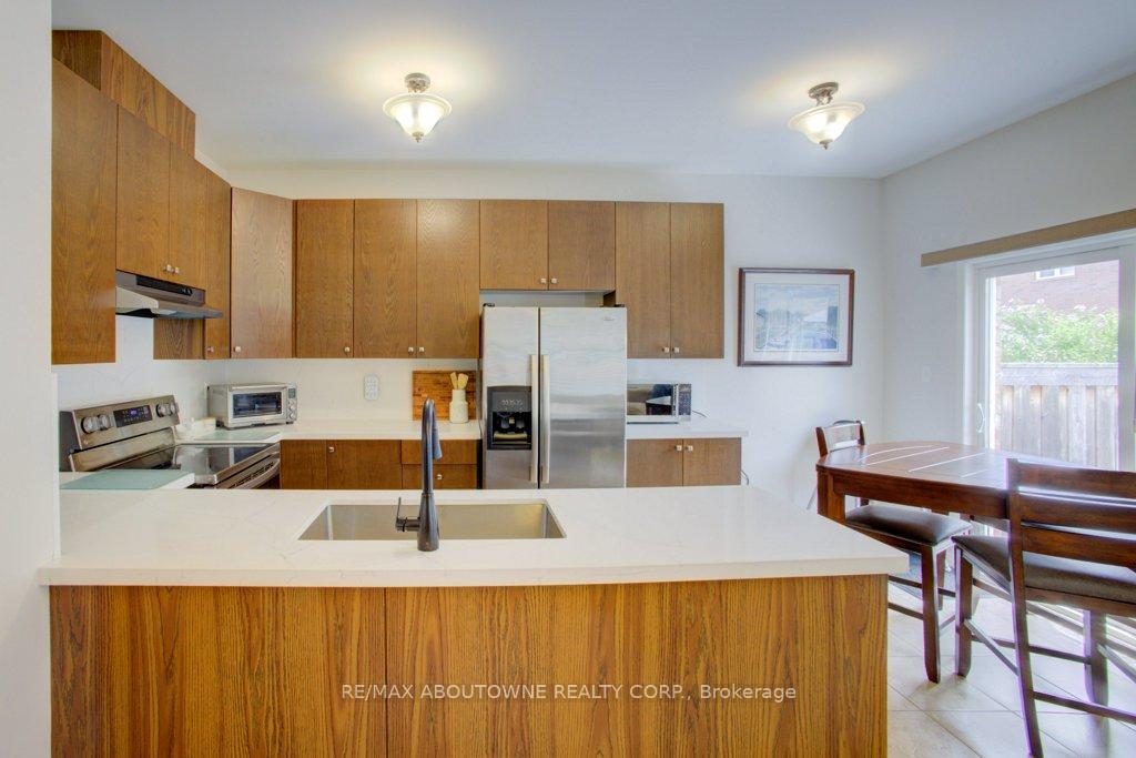 Photo 18 of 773 Shanks Heights, Milton, Coates — HOMEH