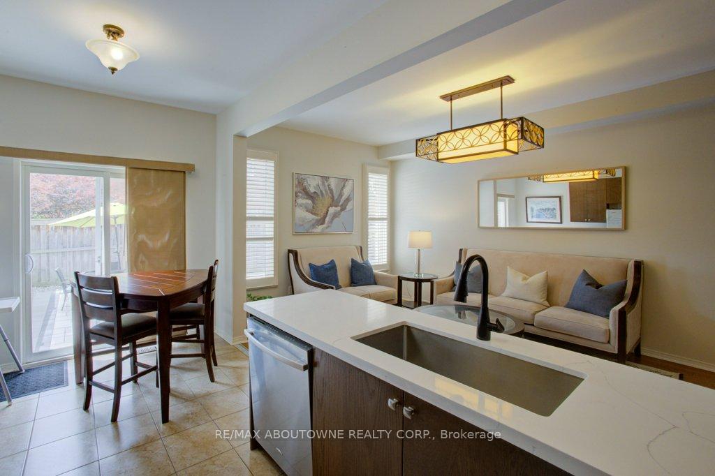 Photo 20 of 773 Shanks Heights, Milton, Coates — HOMEH