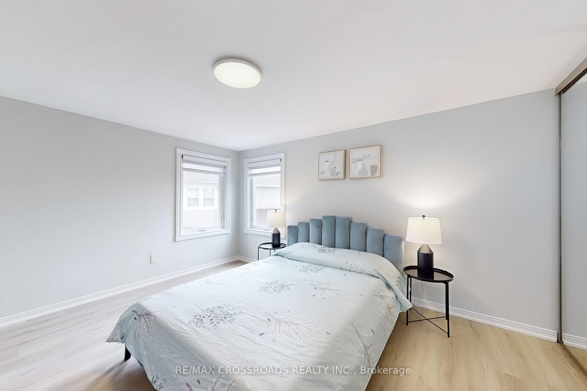 Photo 21 of 24 Dalecroft Circle, Markham, Unionville — HOMEH