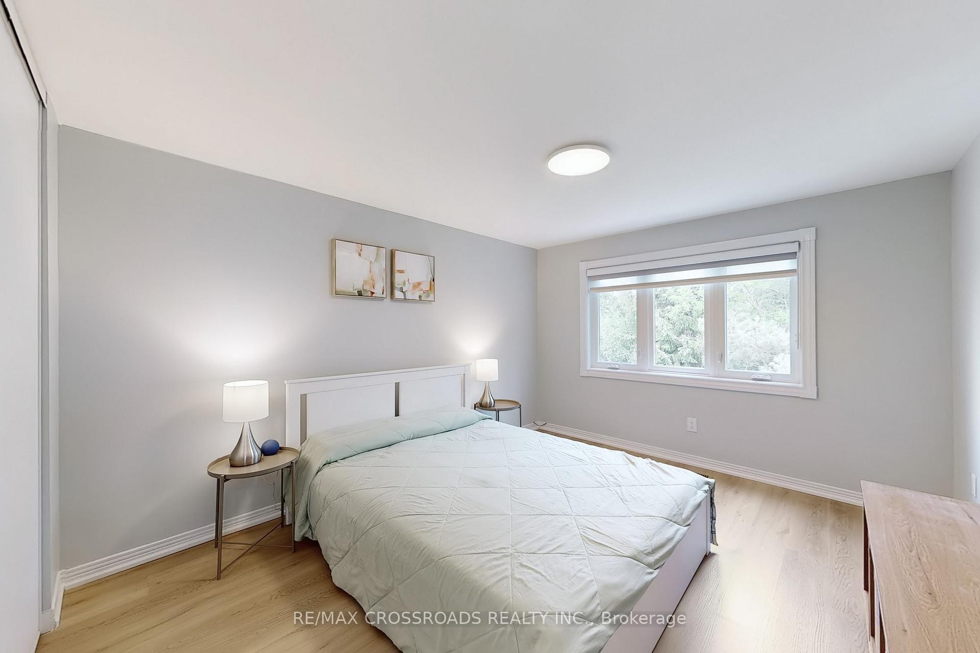 Photo 25 of 24 Dalecroft Circle, Markham, Unionville — HOMEH