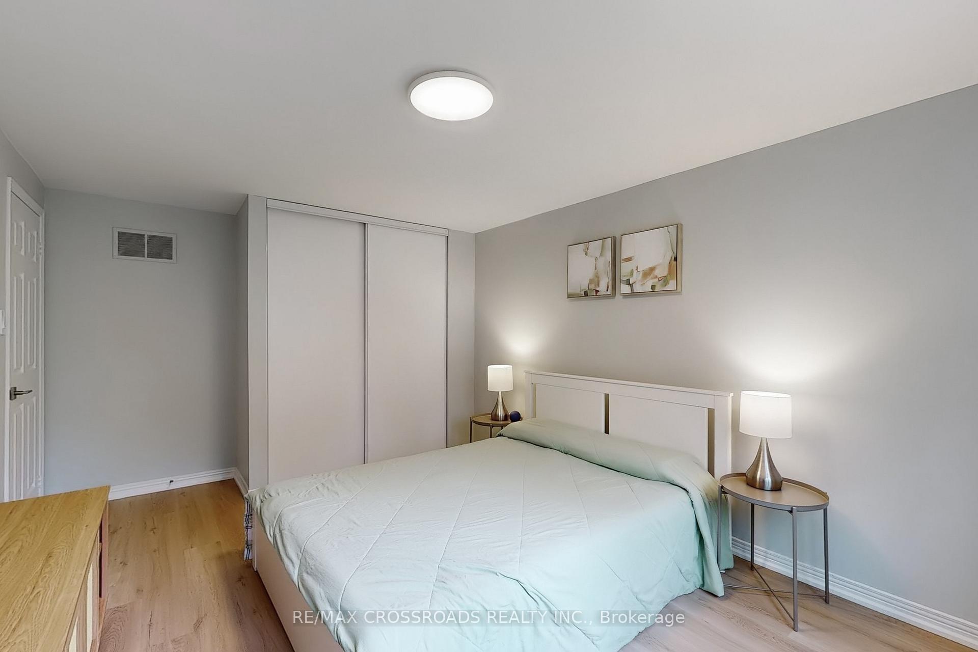 Photo 28 of 24 Dalecroft Circle, Markham, Unionville — HOMEH
